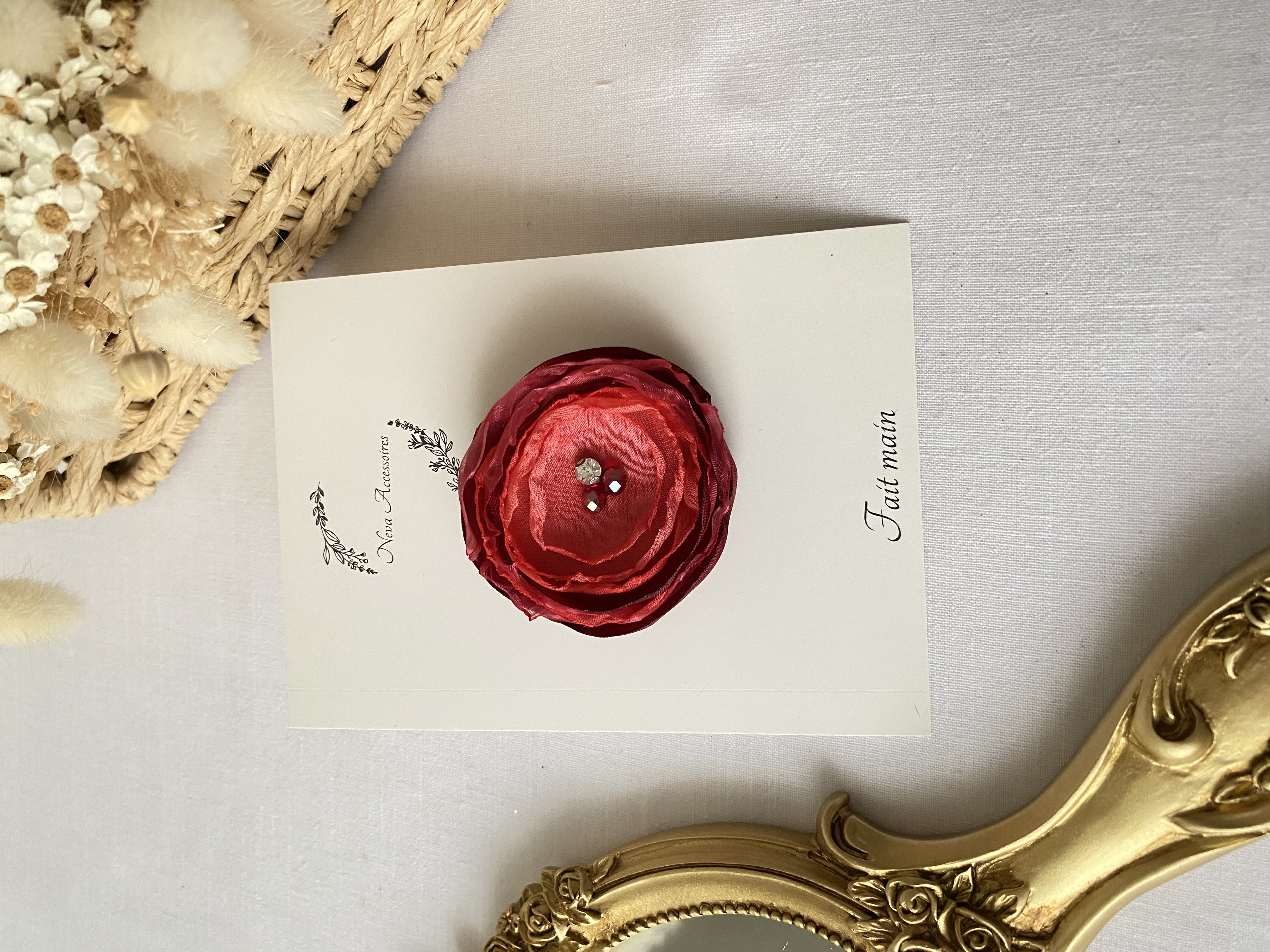 Barrette pivoine rouge