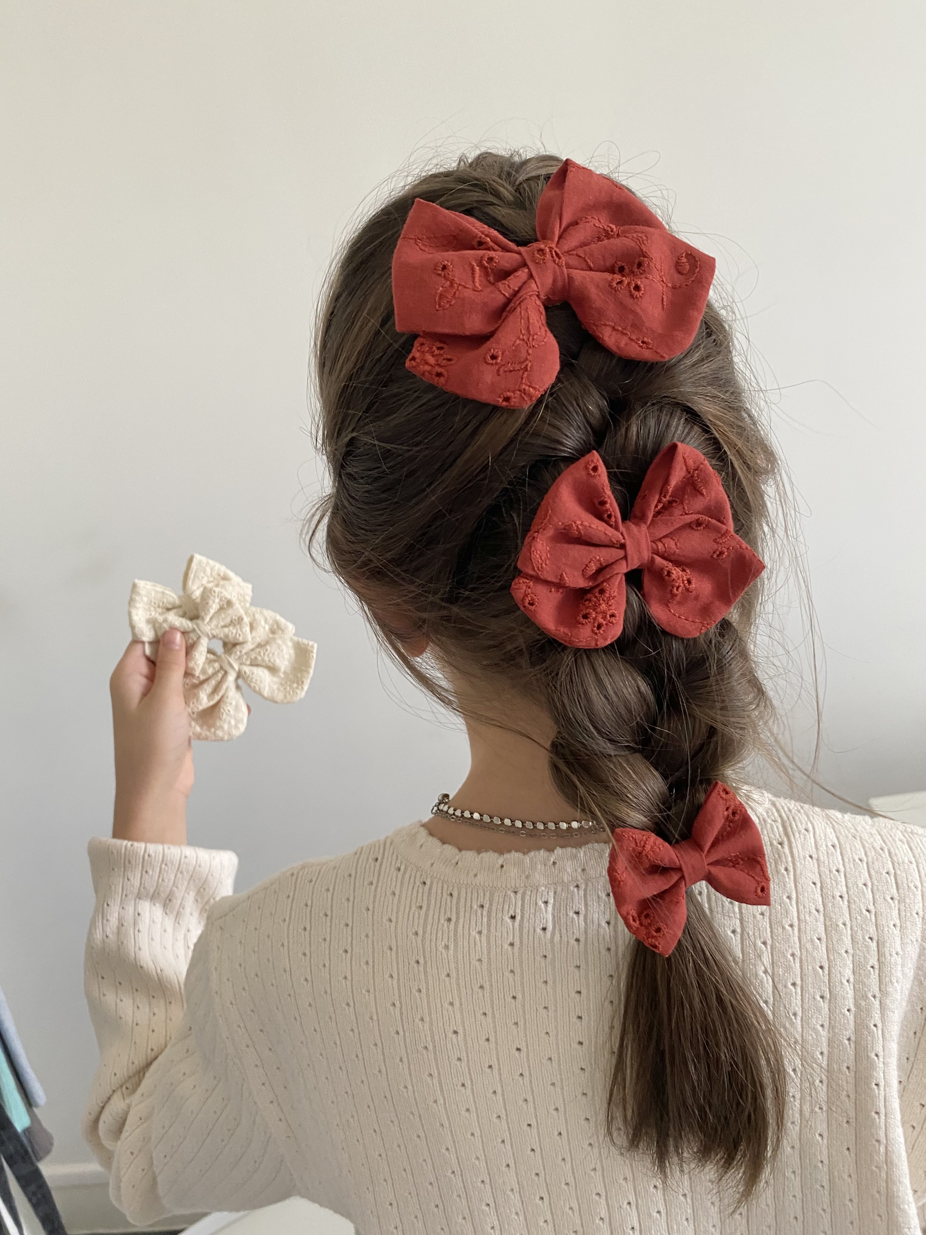 Nœud broderie anglaise rouille L