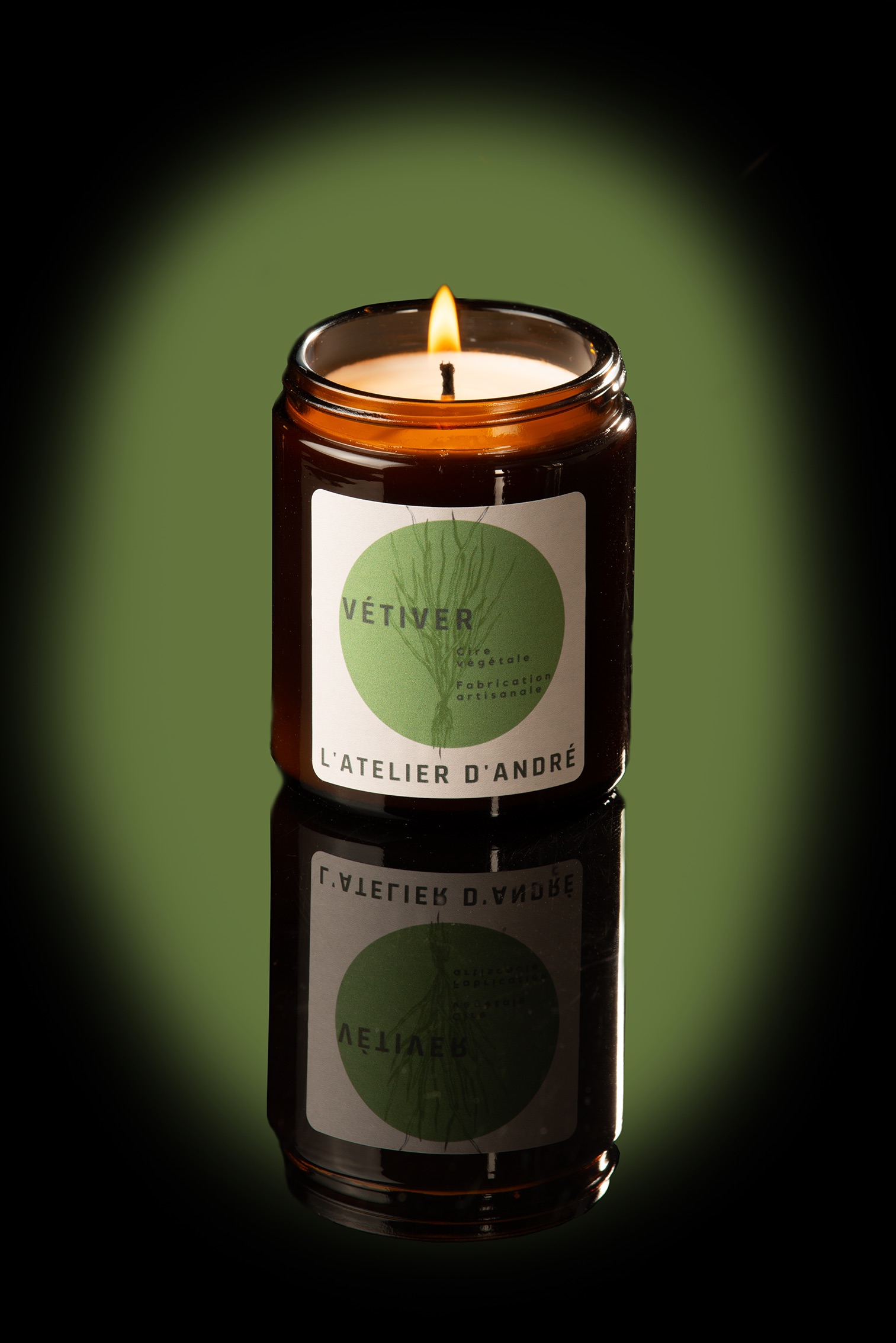 Bougie Parfumée Vétiver - 30 heures (155g)
