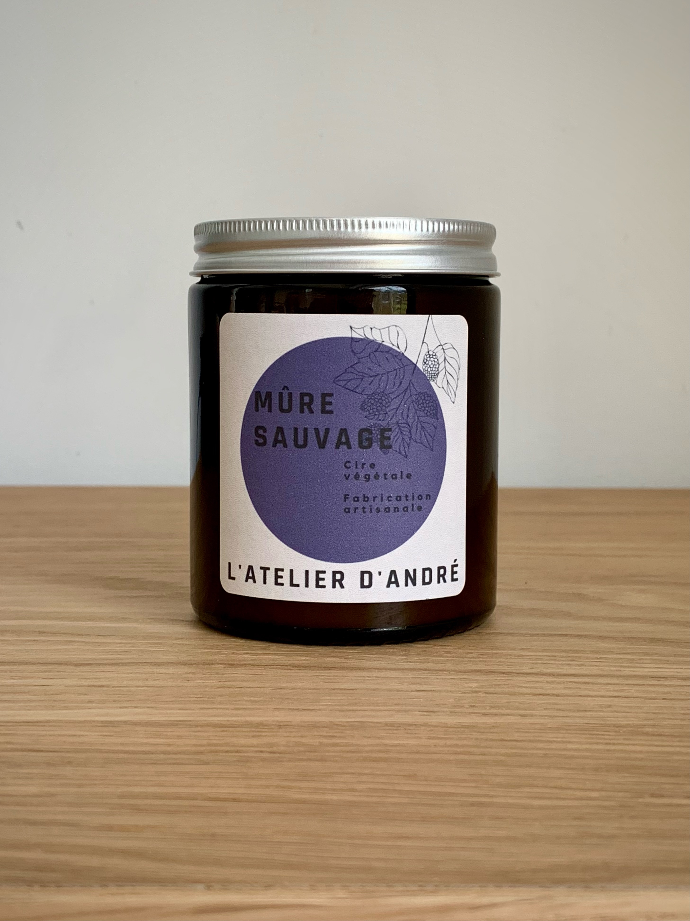 Bougie Parfumée Mûre Sauvage - 30 heures (155g)