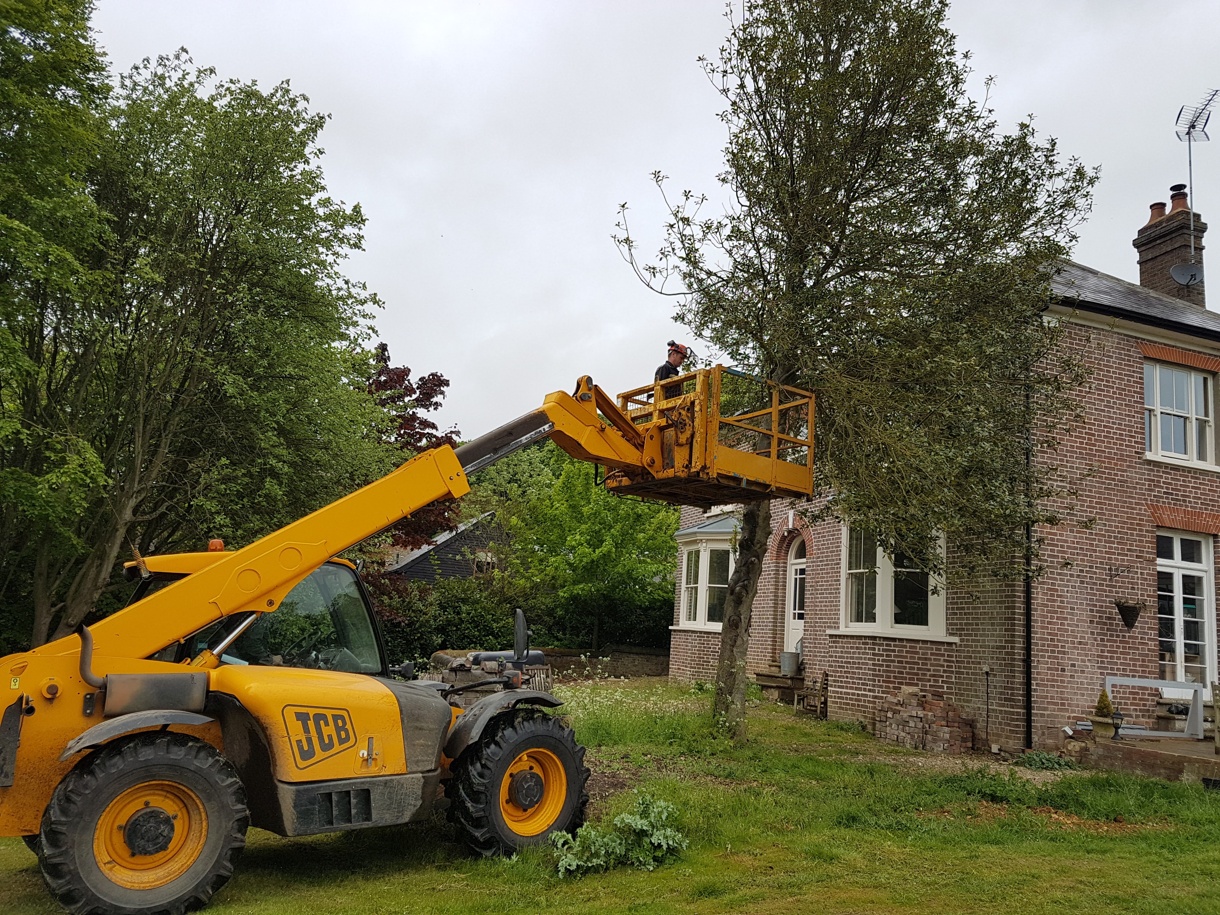 Tractor & Ag Machinery Testing and Diagnostic Service