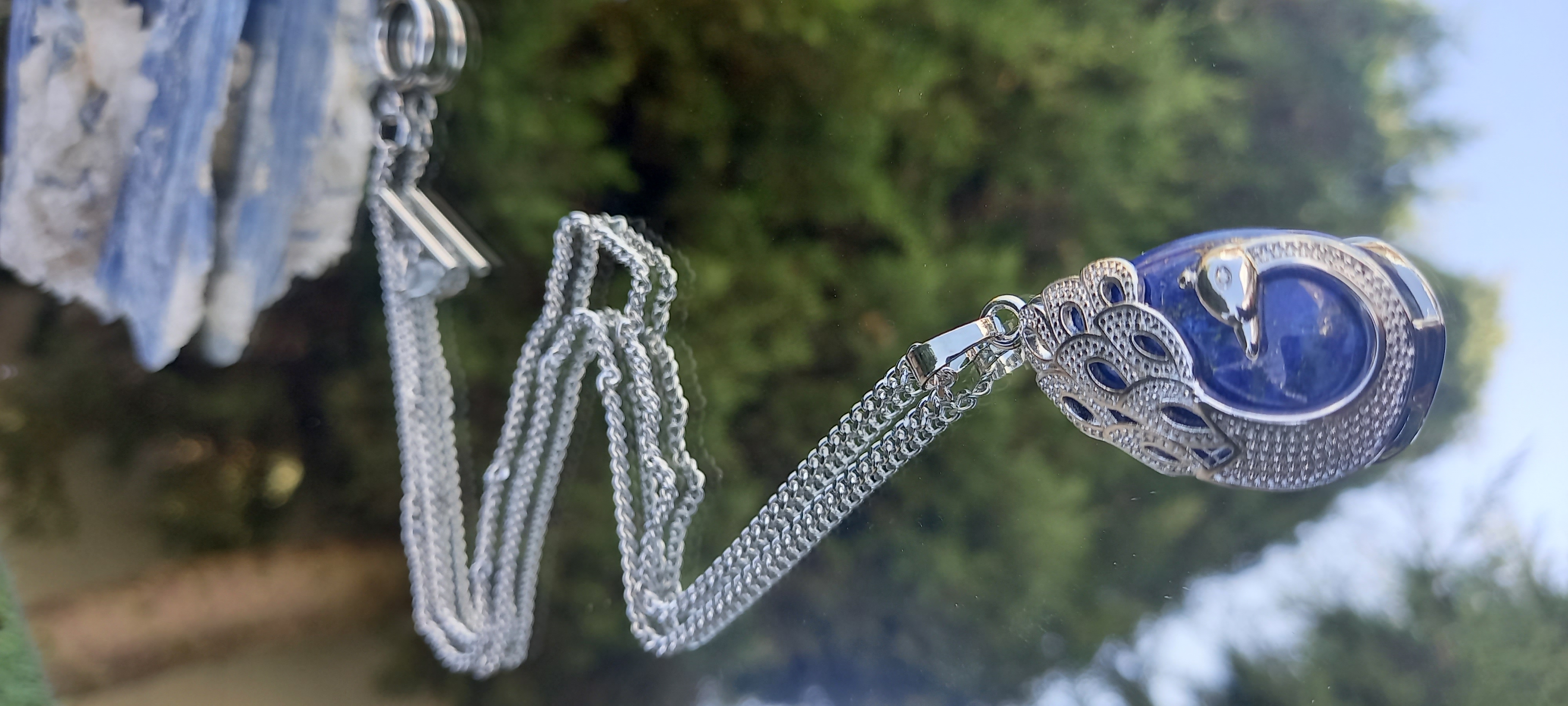 Necklace - Unique Beauty