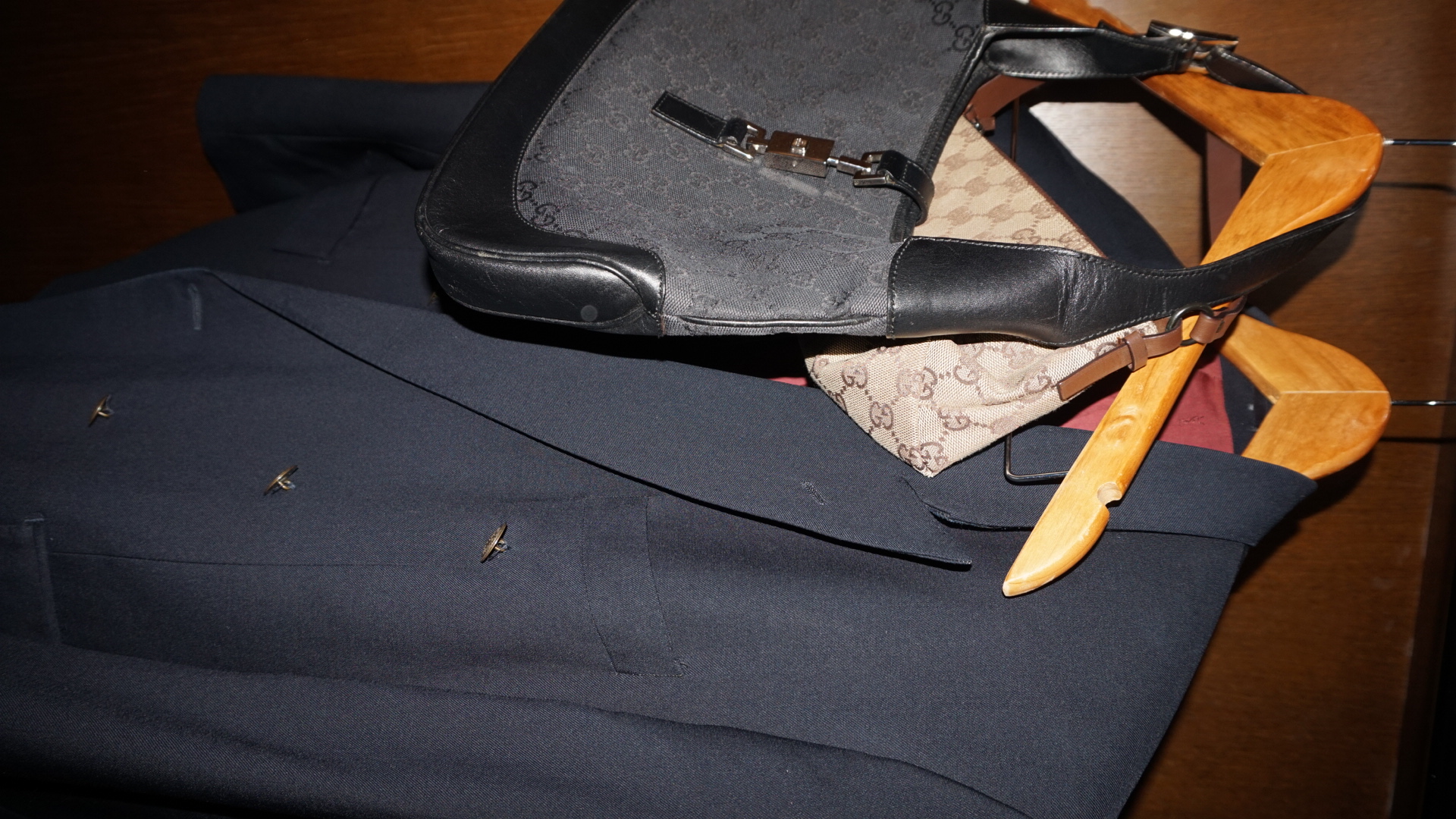 VINTAGE GUCCI ‘JACKIE’ BAG — BLACK MONOGRAM GG & LEATHER