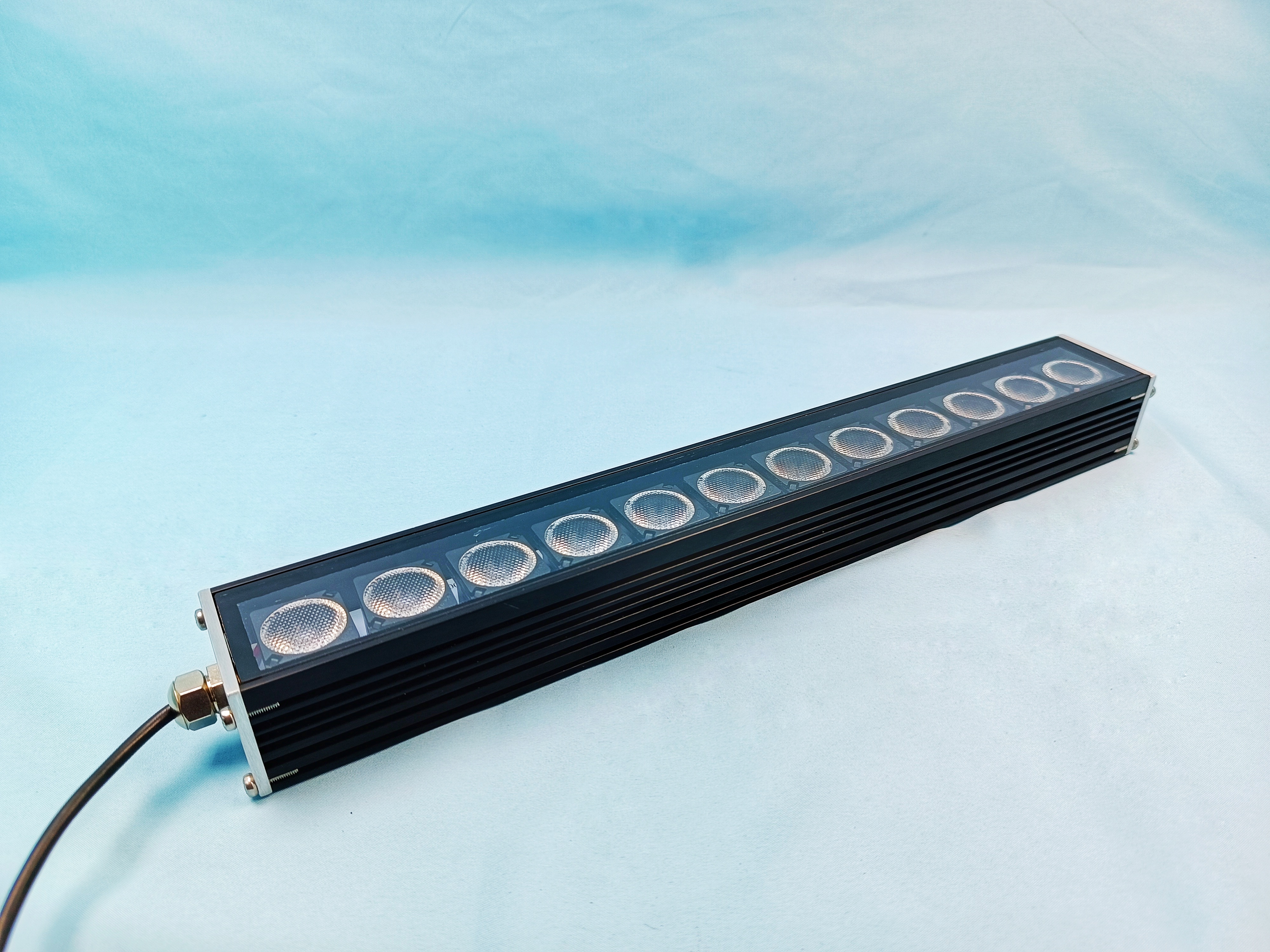 Bar Light BRL-250-W/R/G/B