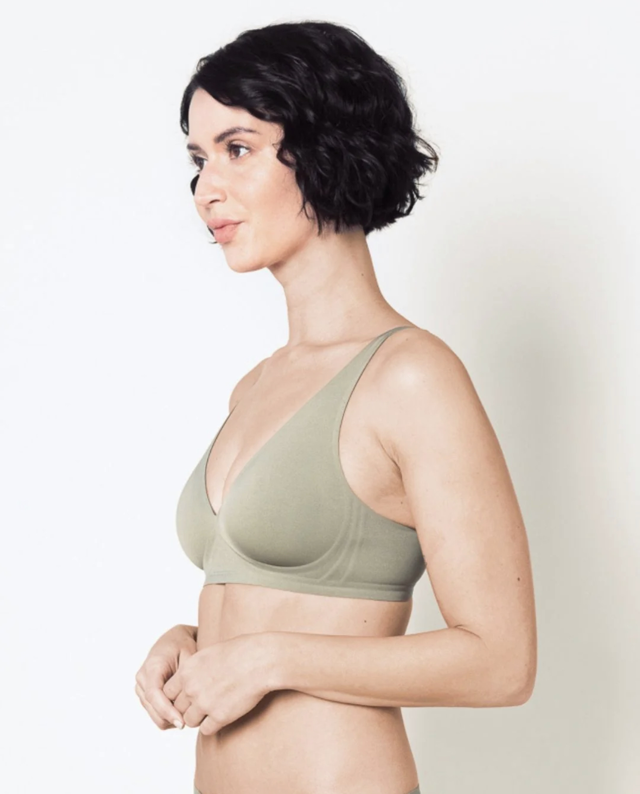 Seamless V-Cut Bra