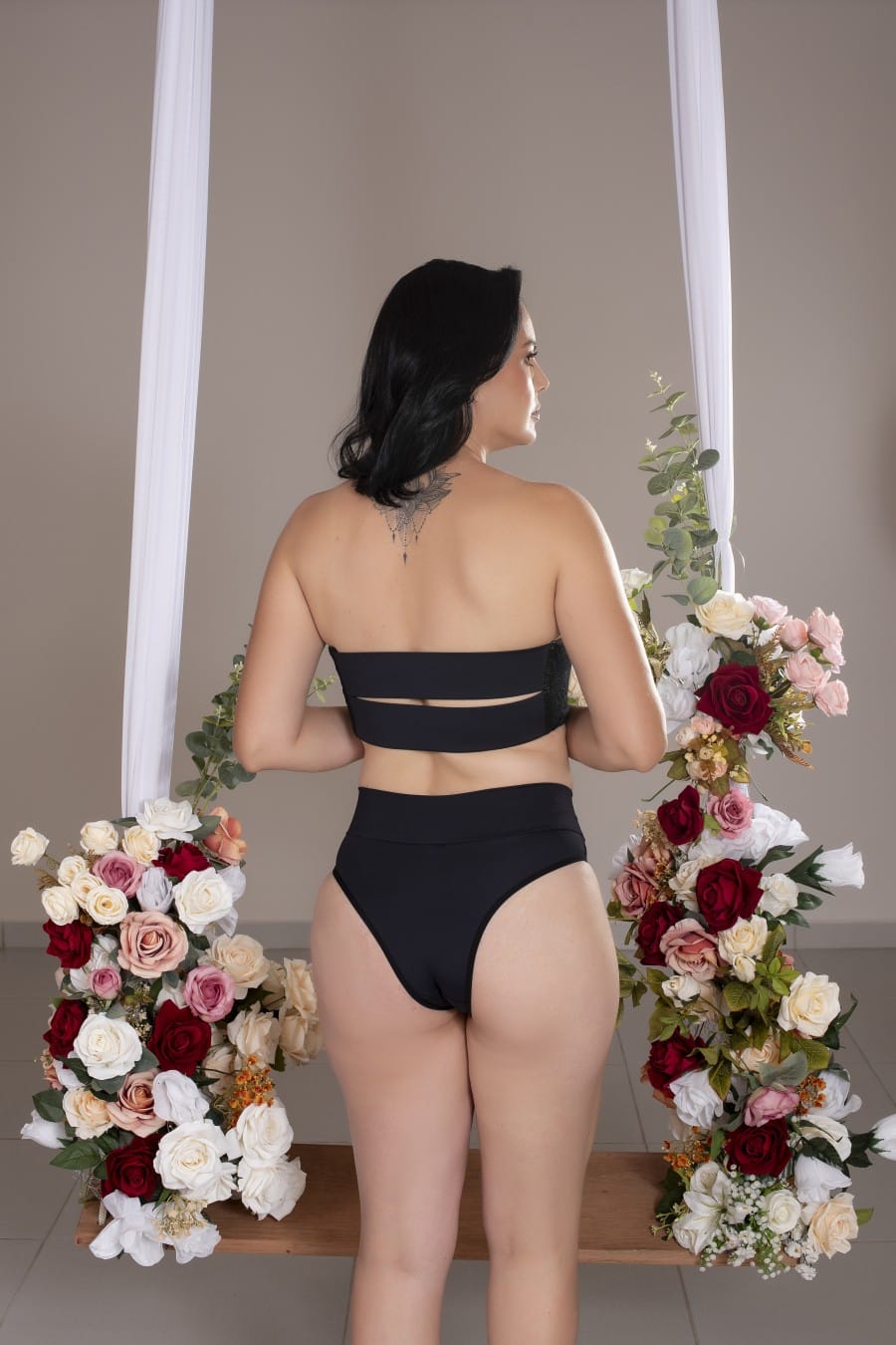 Sutiã Suki Tomara Caia Rendado com Base de Espuma, com Dois Elásticos nas Costas Ref: 1021