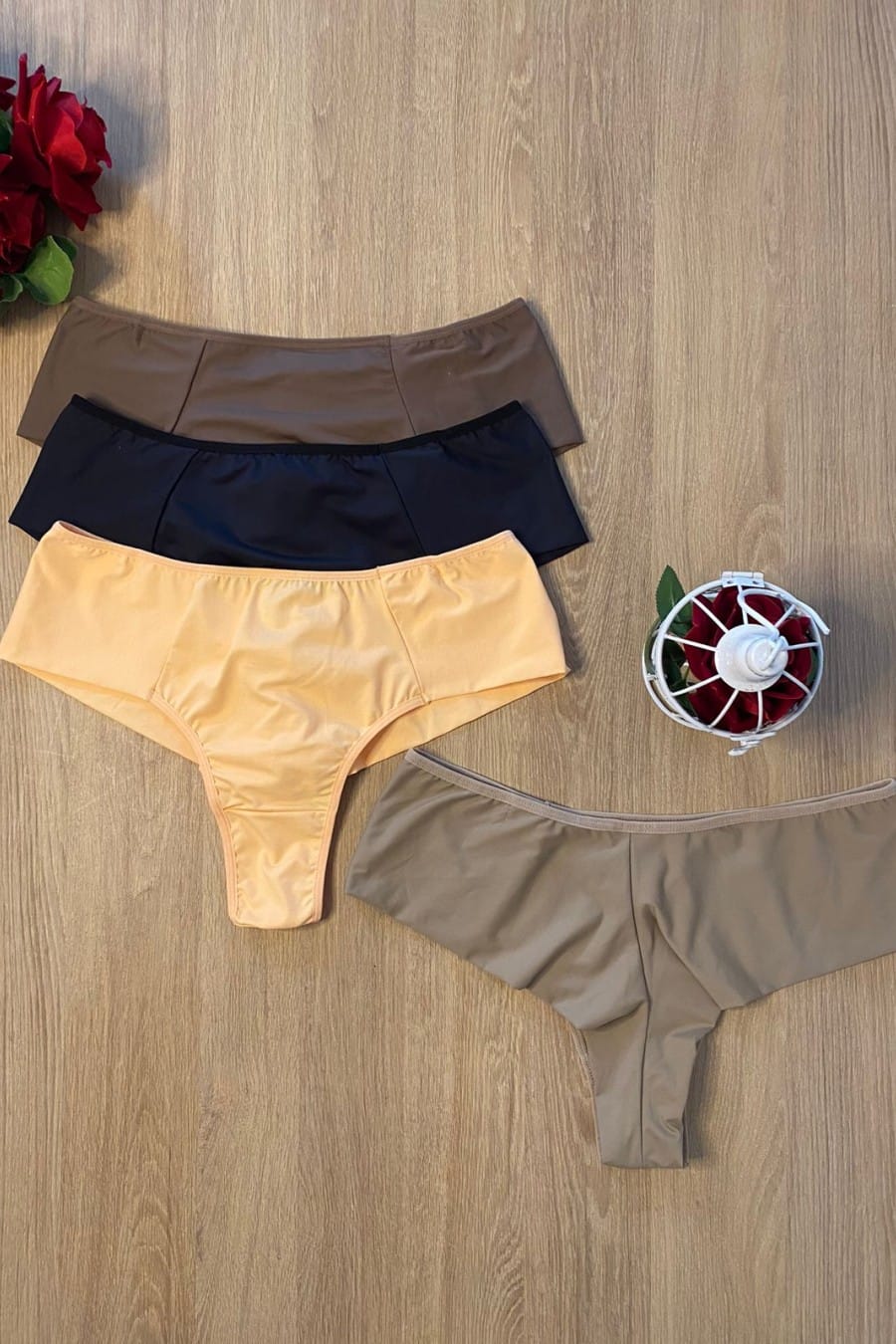 Calcinha Confort Fio duplo Plus Ref: 144