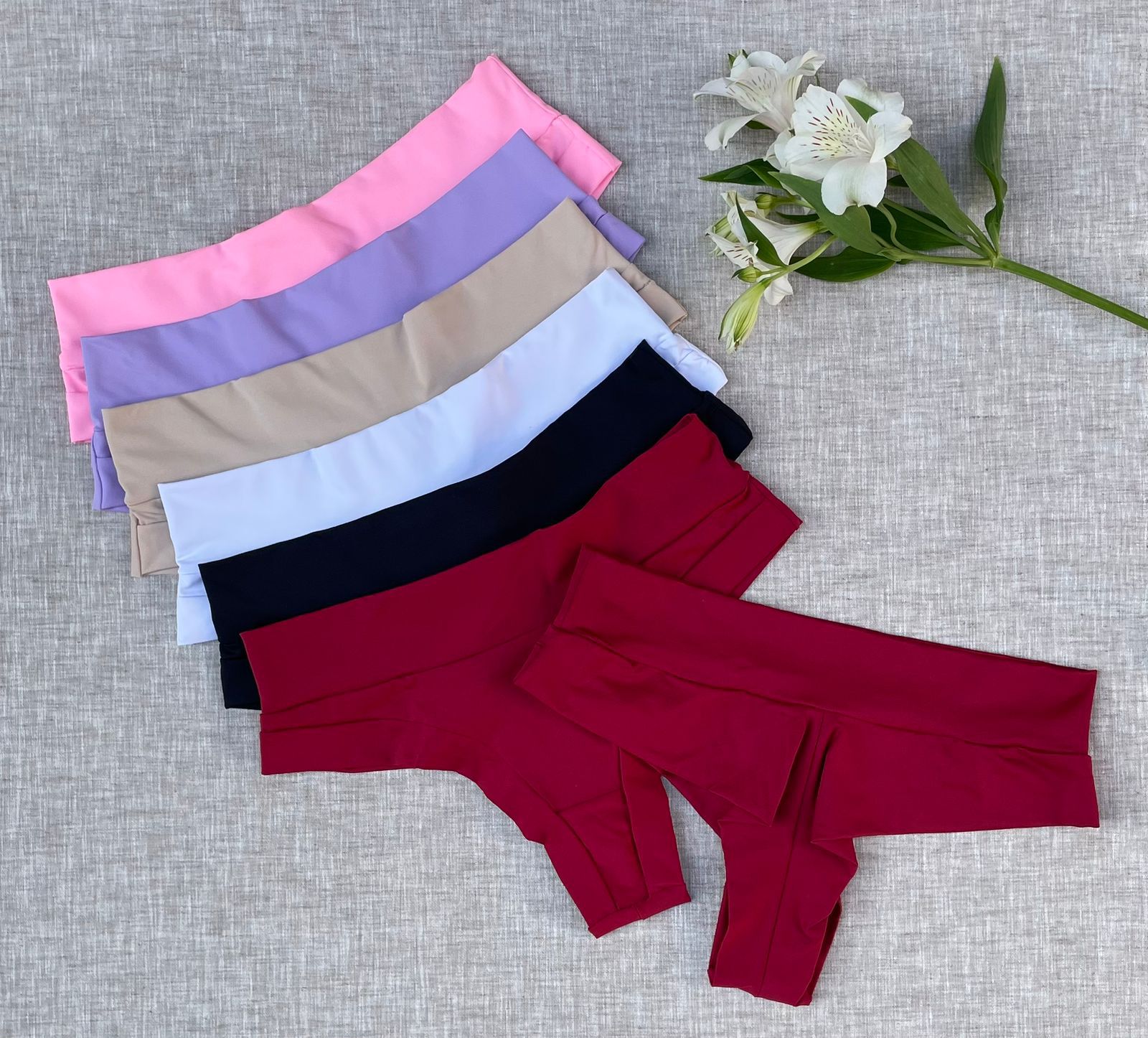 Calcinha básica com cós e fio duplo Ref: 244