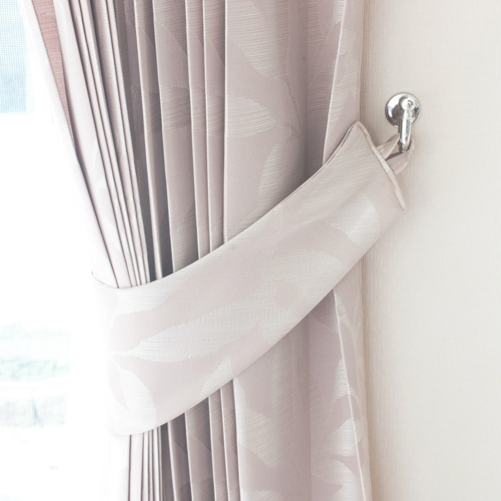 الستائر | Curtains