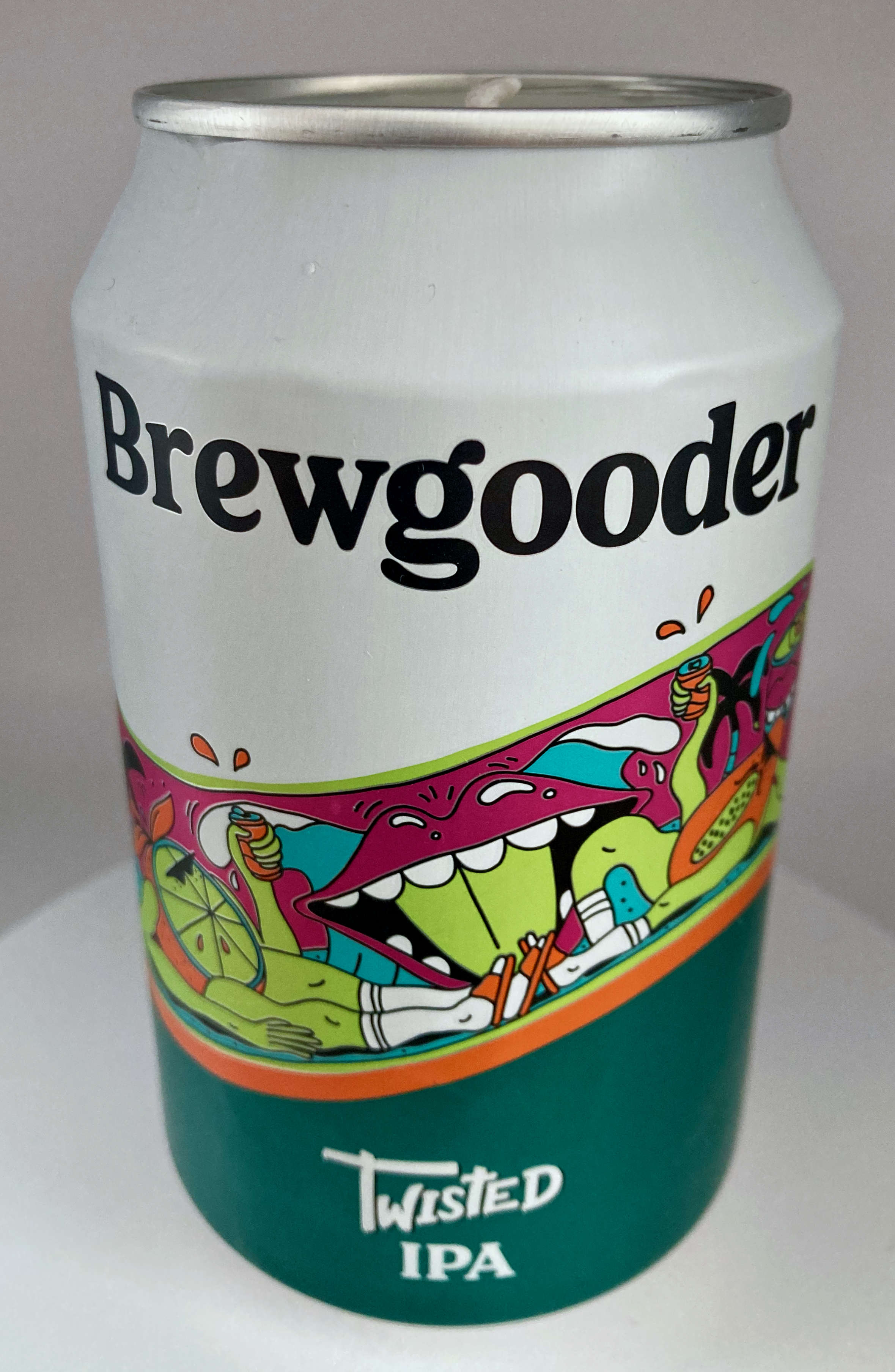 Brewgooder Twisted IPA – Hand Poured Vegan Soy Candle, Eco-Friendly, Perfect Gift for Beer Lovers & Christmas/Secret Santa
