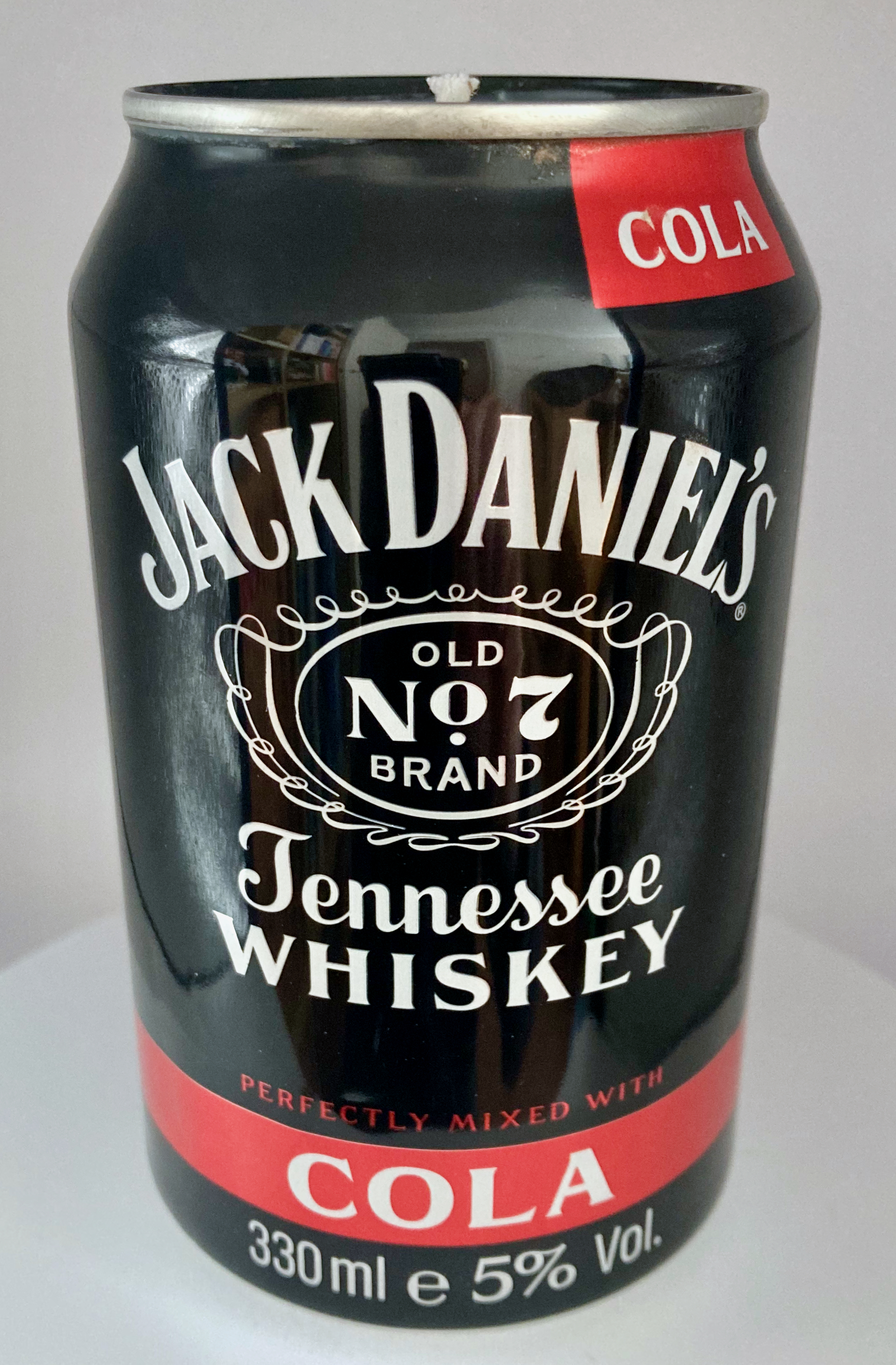 Jack Daniel's and Cola – Hand Poured Vegan Soy Candle, Eco-Friendly, Perfect Gift for Booze Lovers & Christmas/Secret Santa