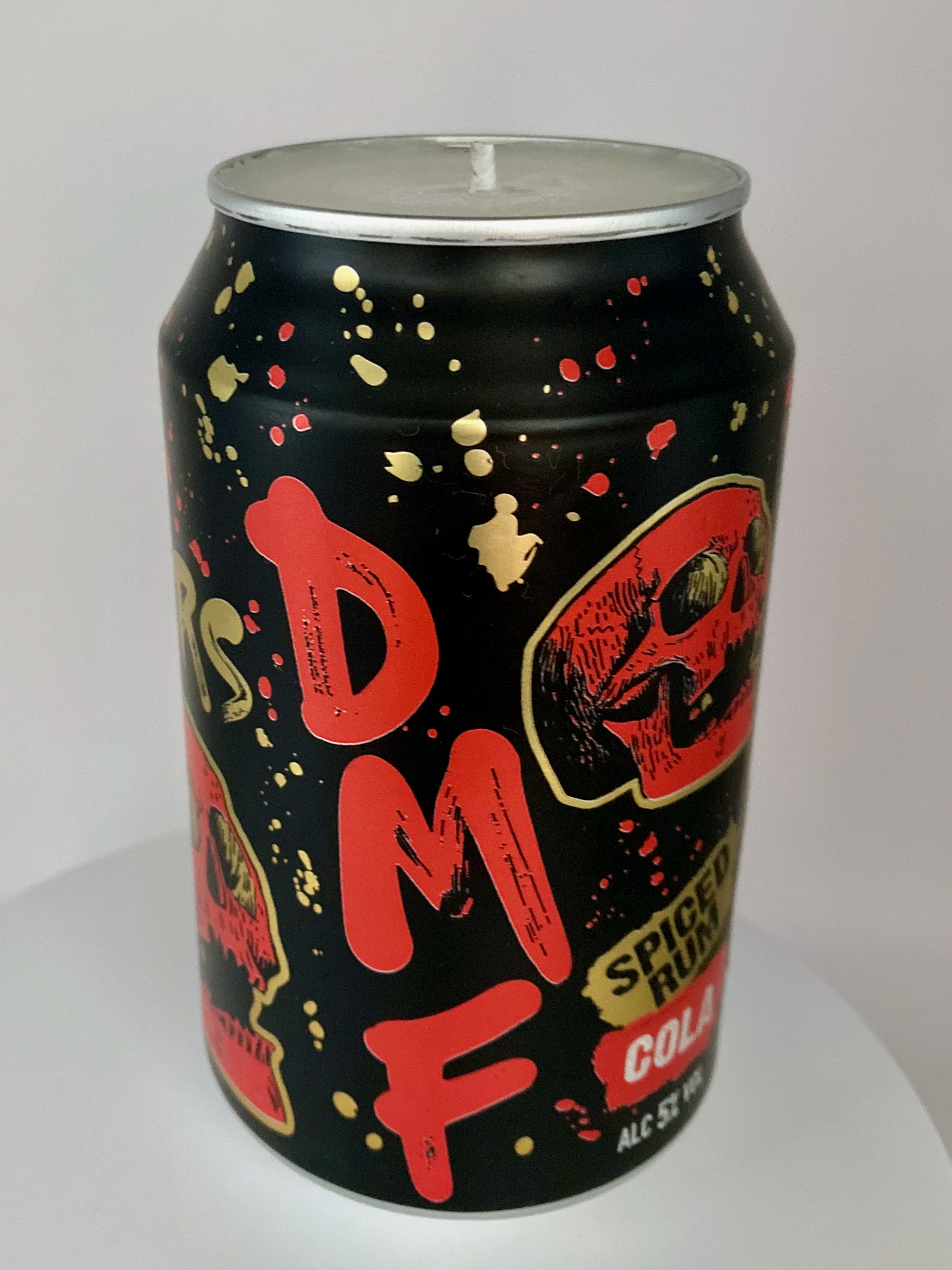 Dead Man's Fingers Spiced Rum and Cola – Hand Poured Vegan Soy Candle, Eco-Friendly, Perfect Gift for Booze Lovers & Christmas/Secret Santa