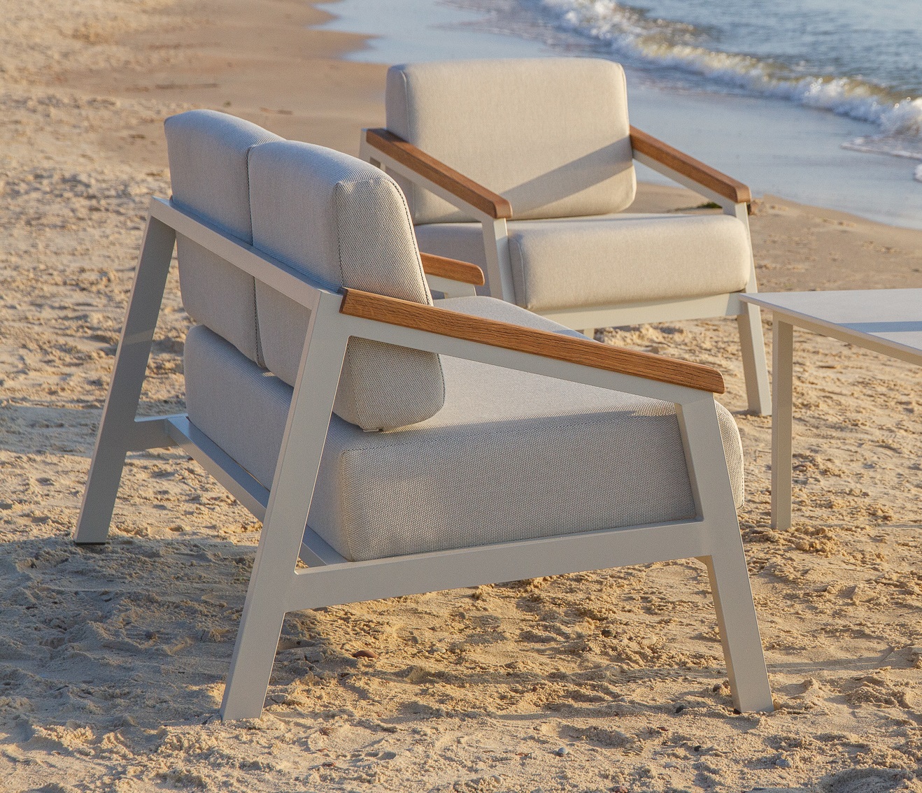 SandSea apvalus kavos staliukas 