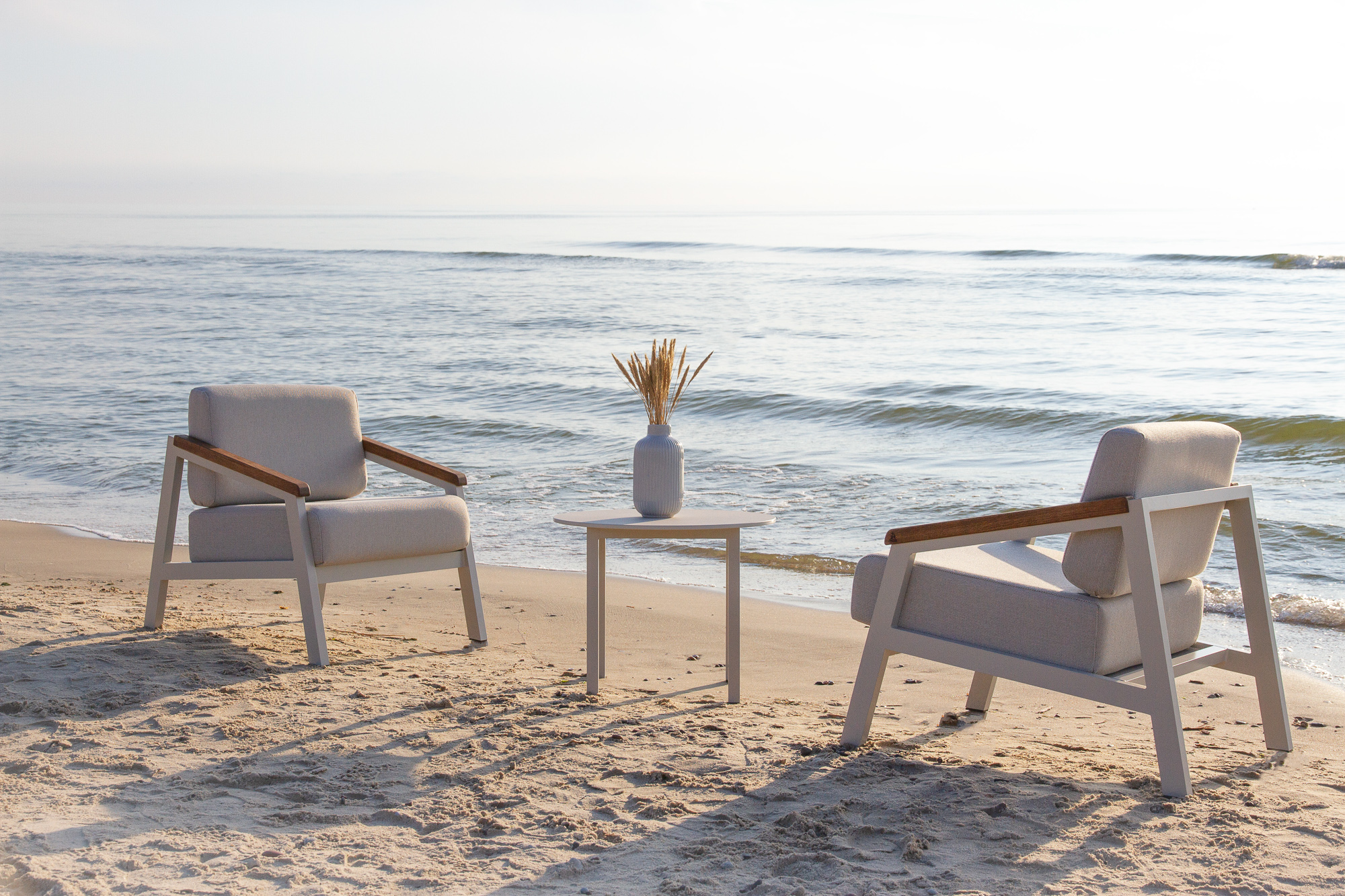 SandSea lauko baldų komplektas – dvivietis dizainas terasoms ir sodams
