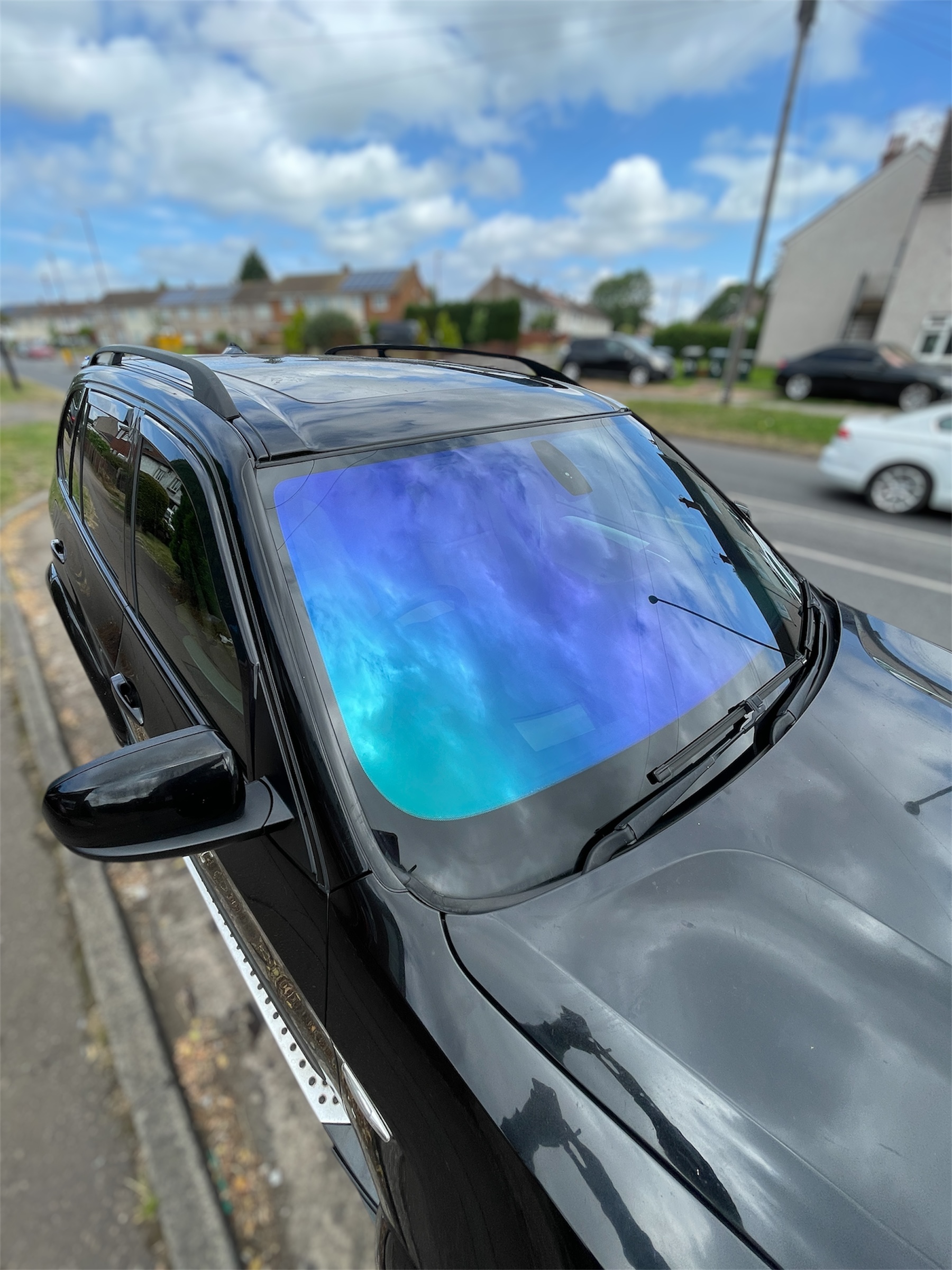  Deep Blue Chameleon Window Tint Film – 60% VLT | 2 Mil Thickness | 40” x 30m Roll