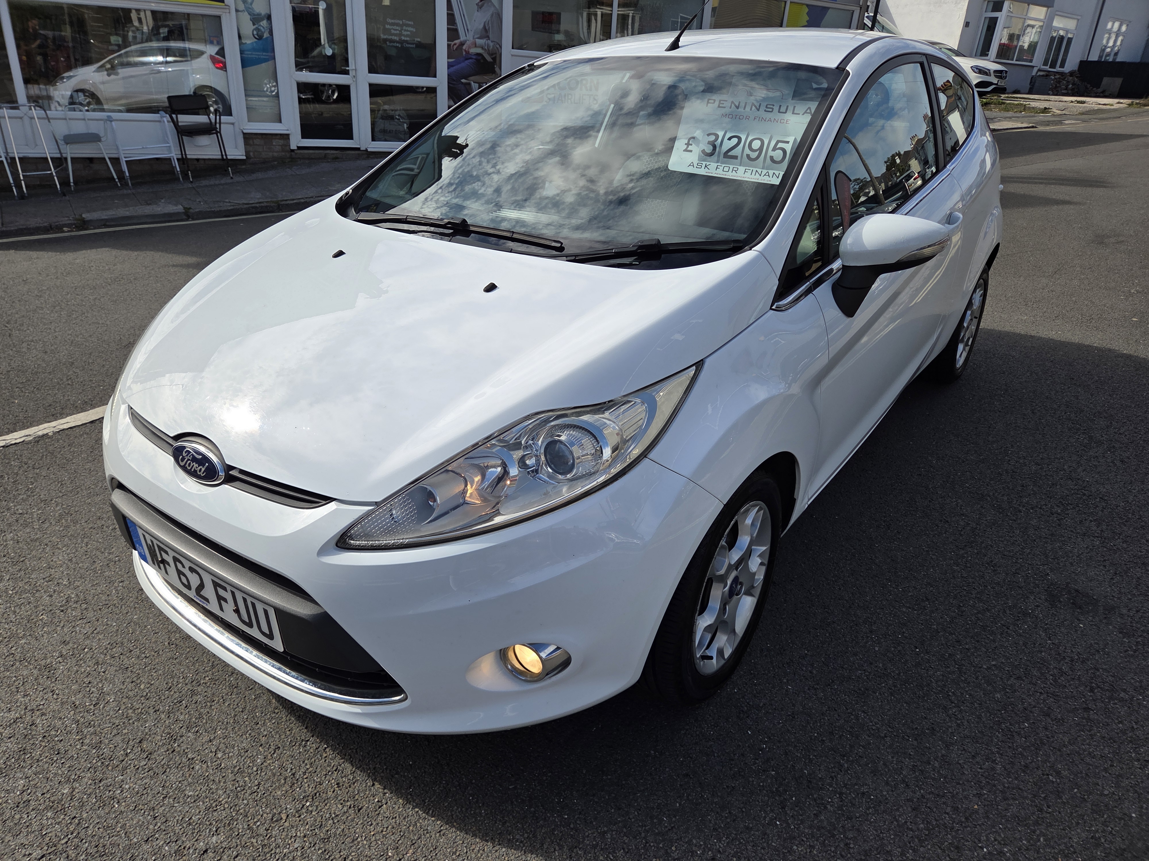 💥POPULAR & ECONOMICAL 2012 (62) FORD FIESTA 1.2 ZETEC PETROL 🤩