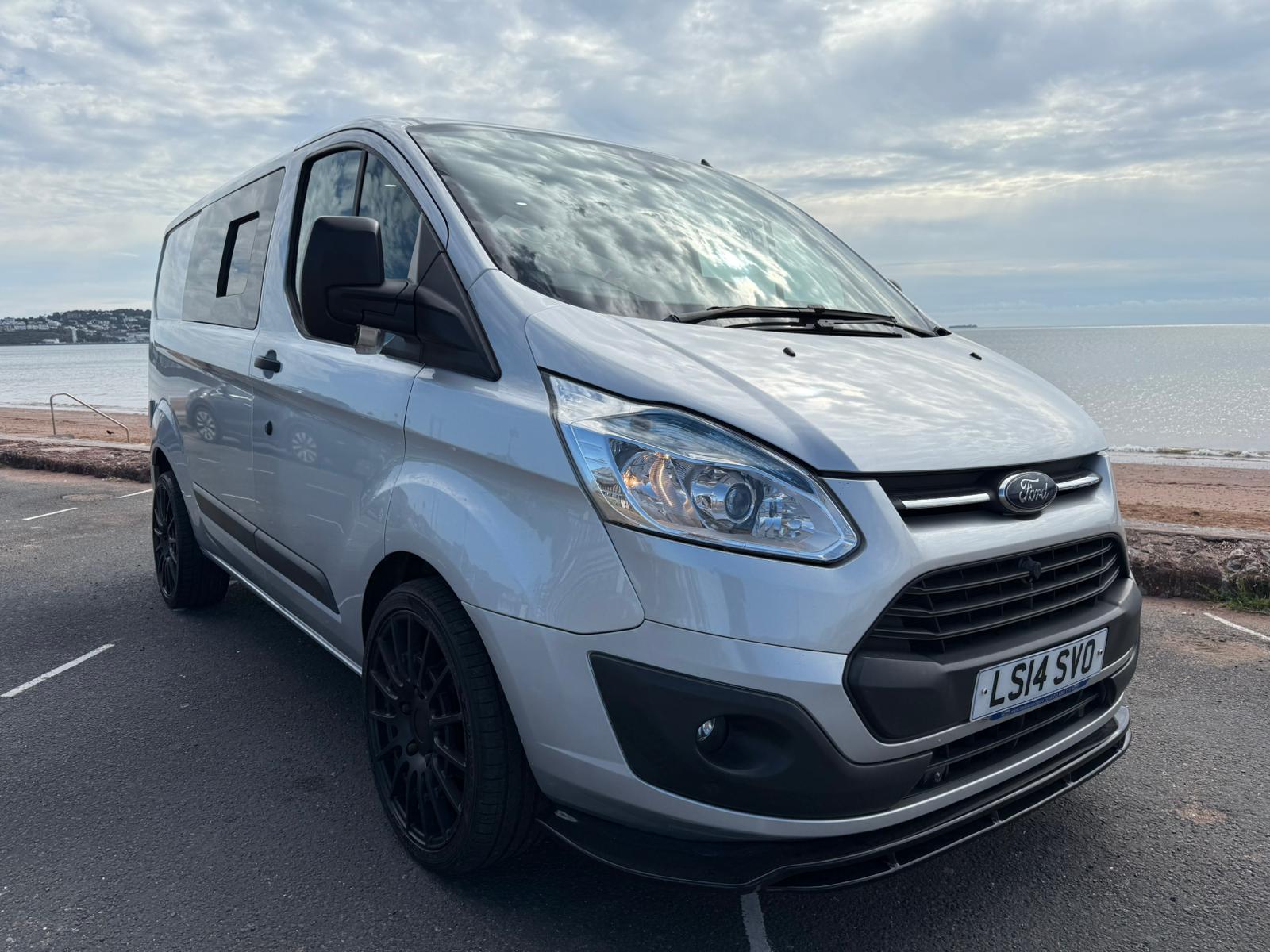 🤩 STUNNING, FRESHLY BUILT 2014 FORD TRANSIT CUSTOM CAMPERVAN 2.2 DIESEL 🤩
