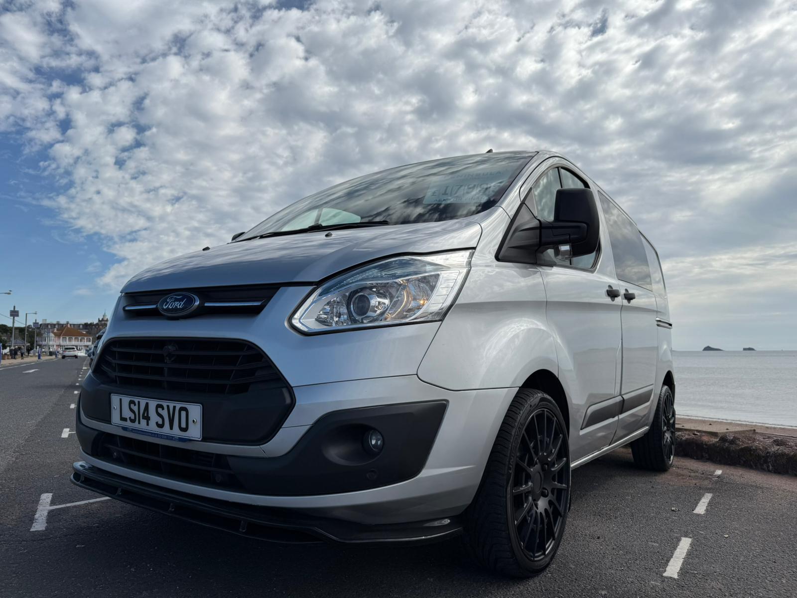 🤩 STUNNING, FRESHLY BUILT 2014 FORD TRANSIT CUSTOM CAMPERVAN 2.2 DIESEL 🤩