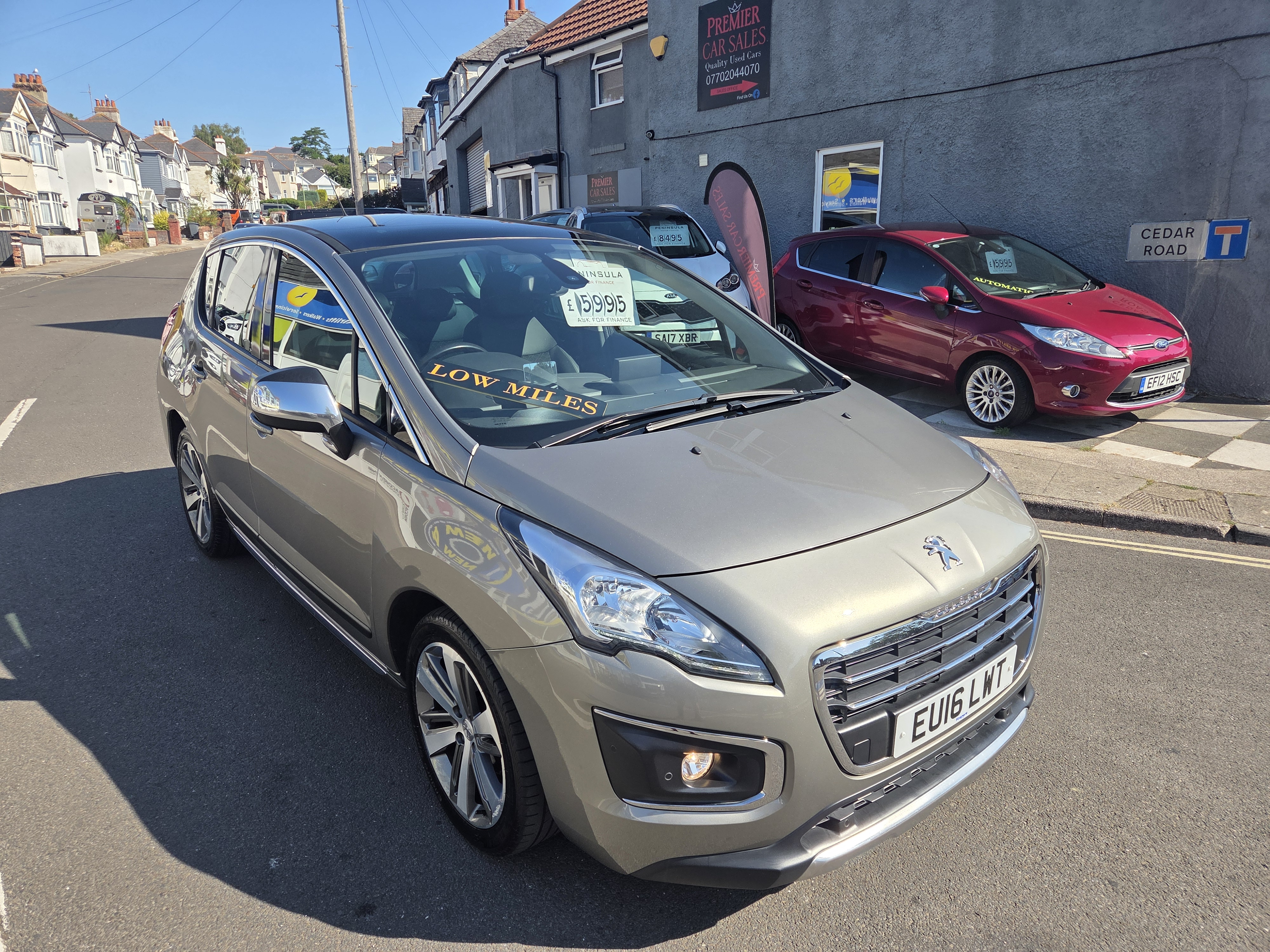 🤩 SUPER LOW MILEAGE, MASSIVE SPEC 2016 PEUGEOT 3008 ALLURE EDITION 1.6 DIESEL 🤩