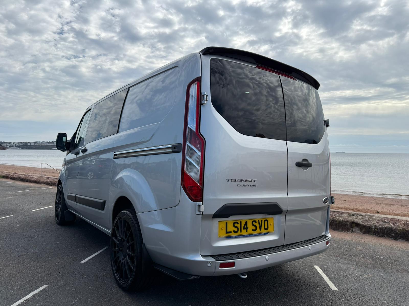 🤩 STUNNING, FRESHLY BUILT 2014 FORD TRANSIT CUSTOM CAMPERVAN 2.2 DIESEL 🤩