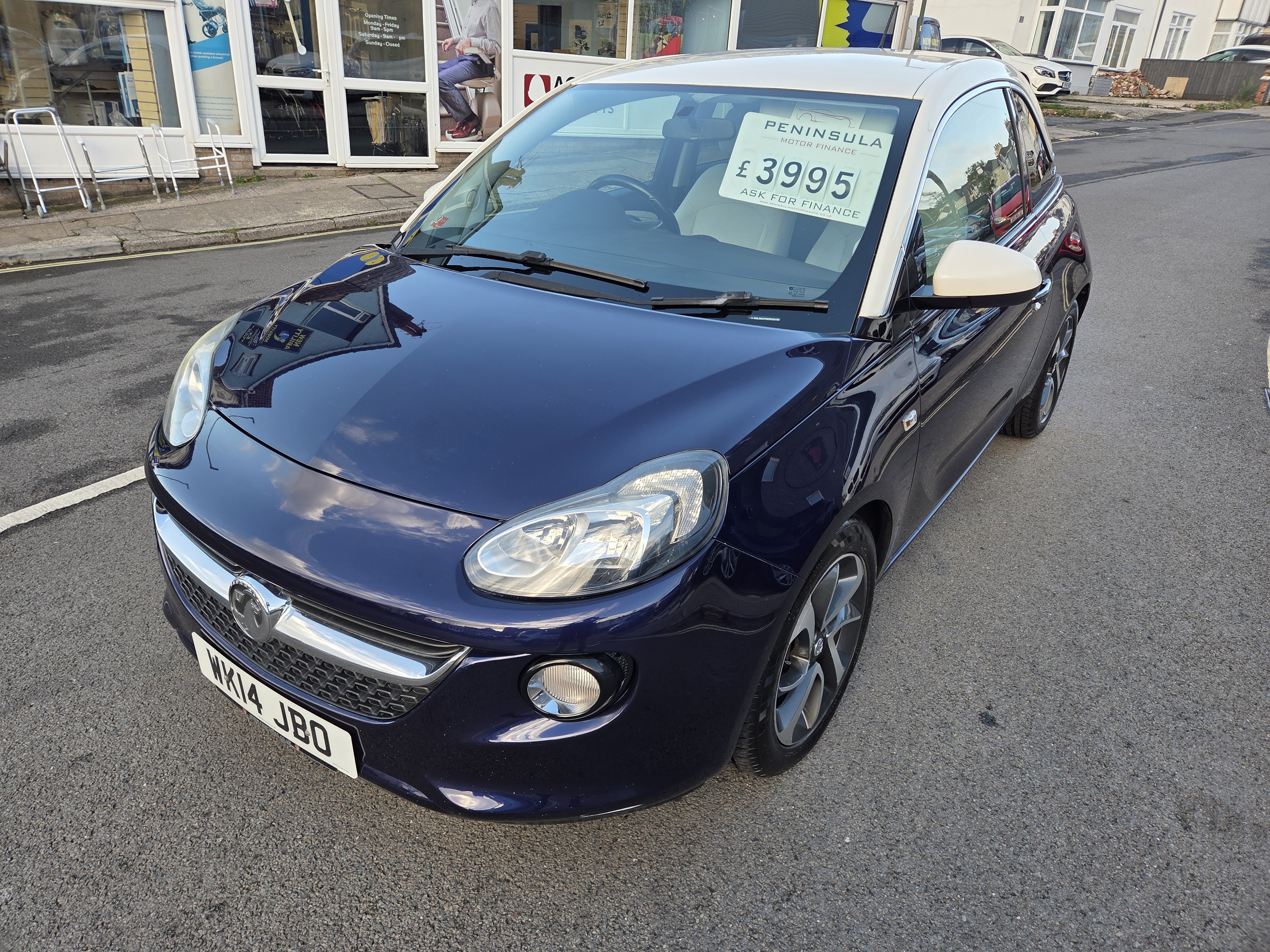 🤩 STUNNING & ECONOMICAL 2014 VAUXHALL ADAM 1.2 PETROL 🤩