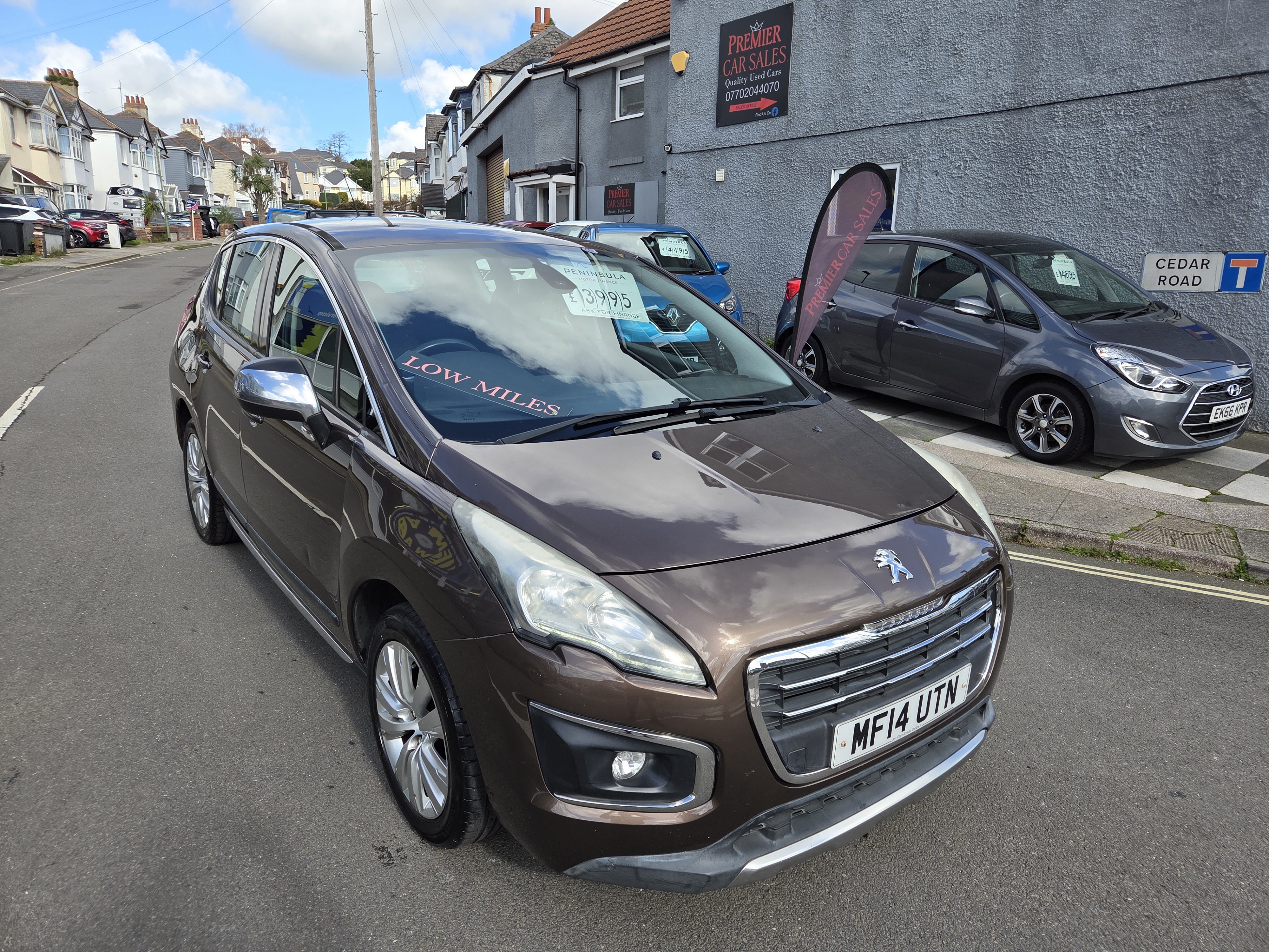 🤩 LOW MILEAGE, ECONOMICAL 2014 PEUGEOT 3008 1.6 DIESEL 🤩