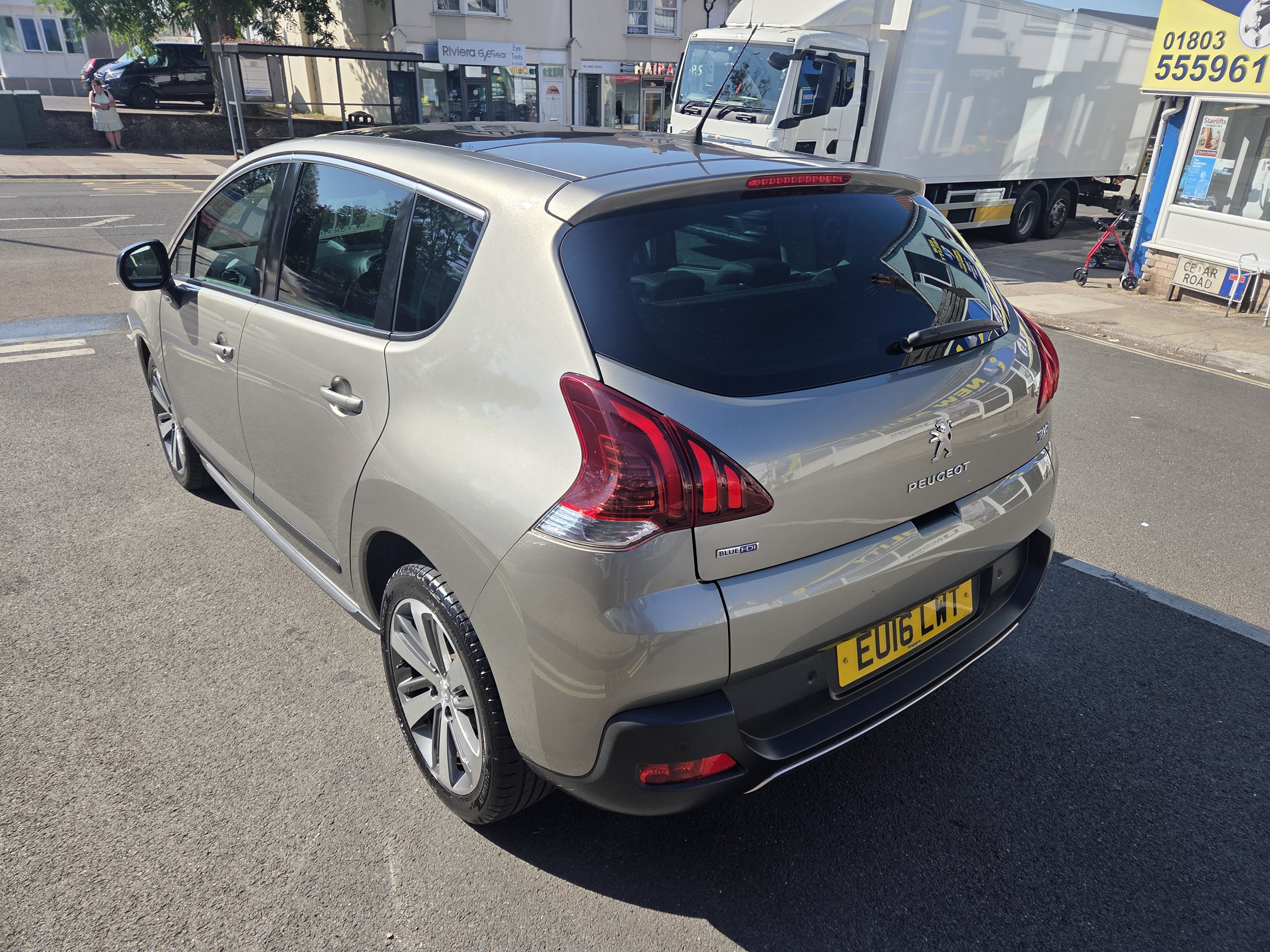 🤩 SUPER LOW MILEAGE, MASSIVE SPEC 2016 PEUGEOT 3008 ALLURE EDITION 1.6 DIESEL 🤩