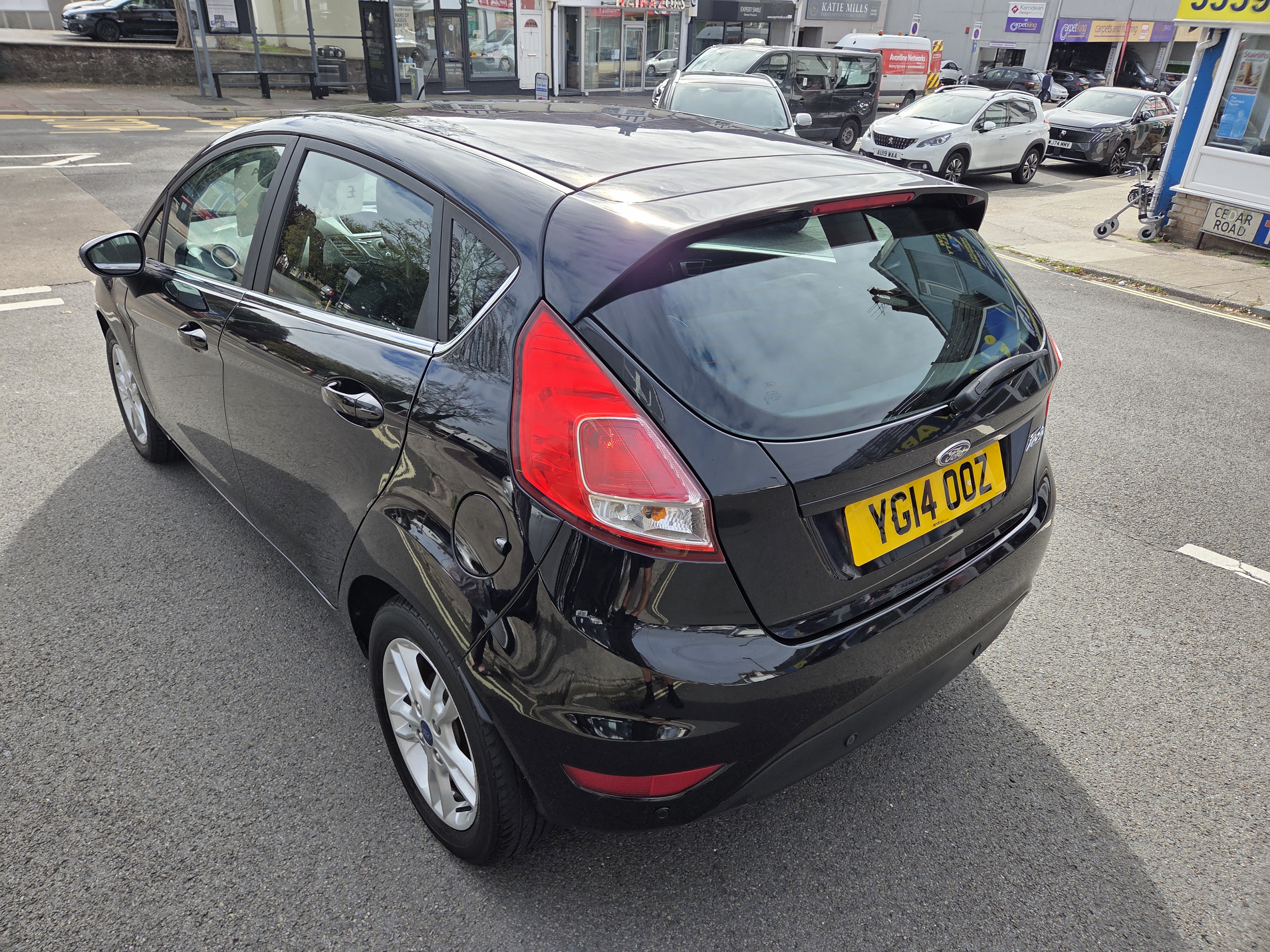 🤩POPULAR & ECONOMICAL 2014 FORD FIESTA 1.2 ZETEC PETROL 🤩