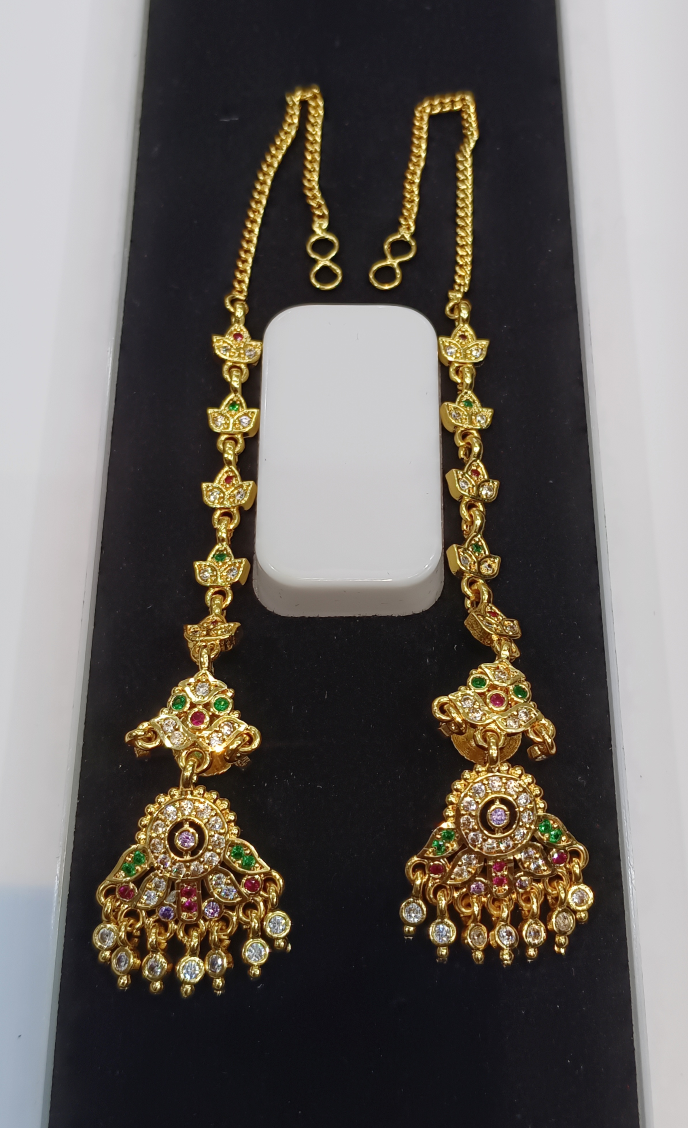 earring with chain set
