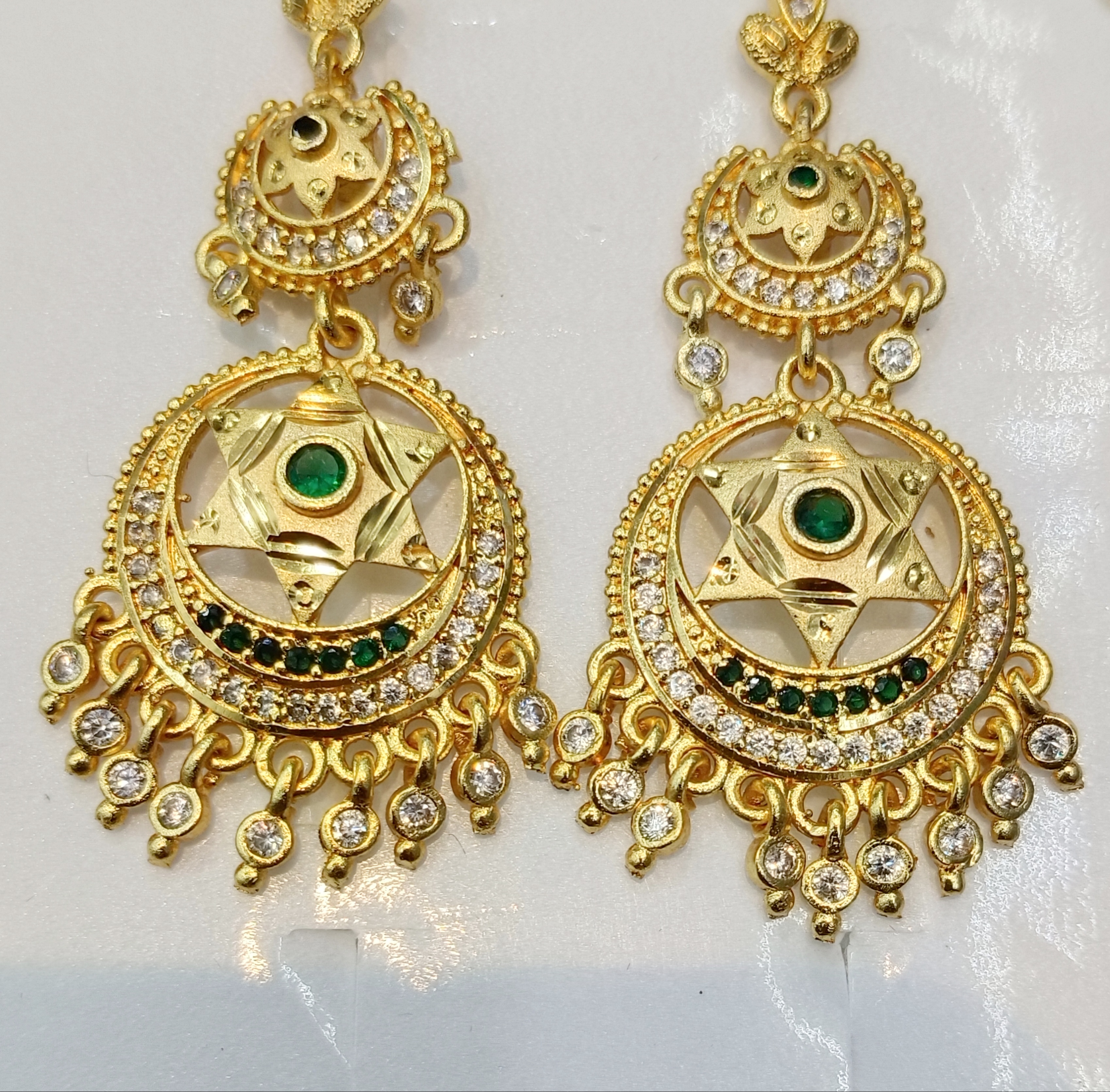 Earning with chain (कान के बाला/ कुंडल/झूमर झेला )