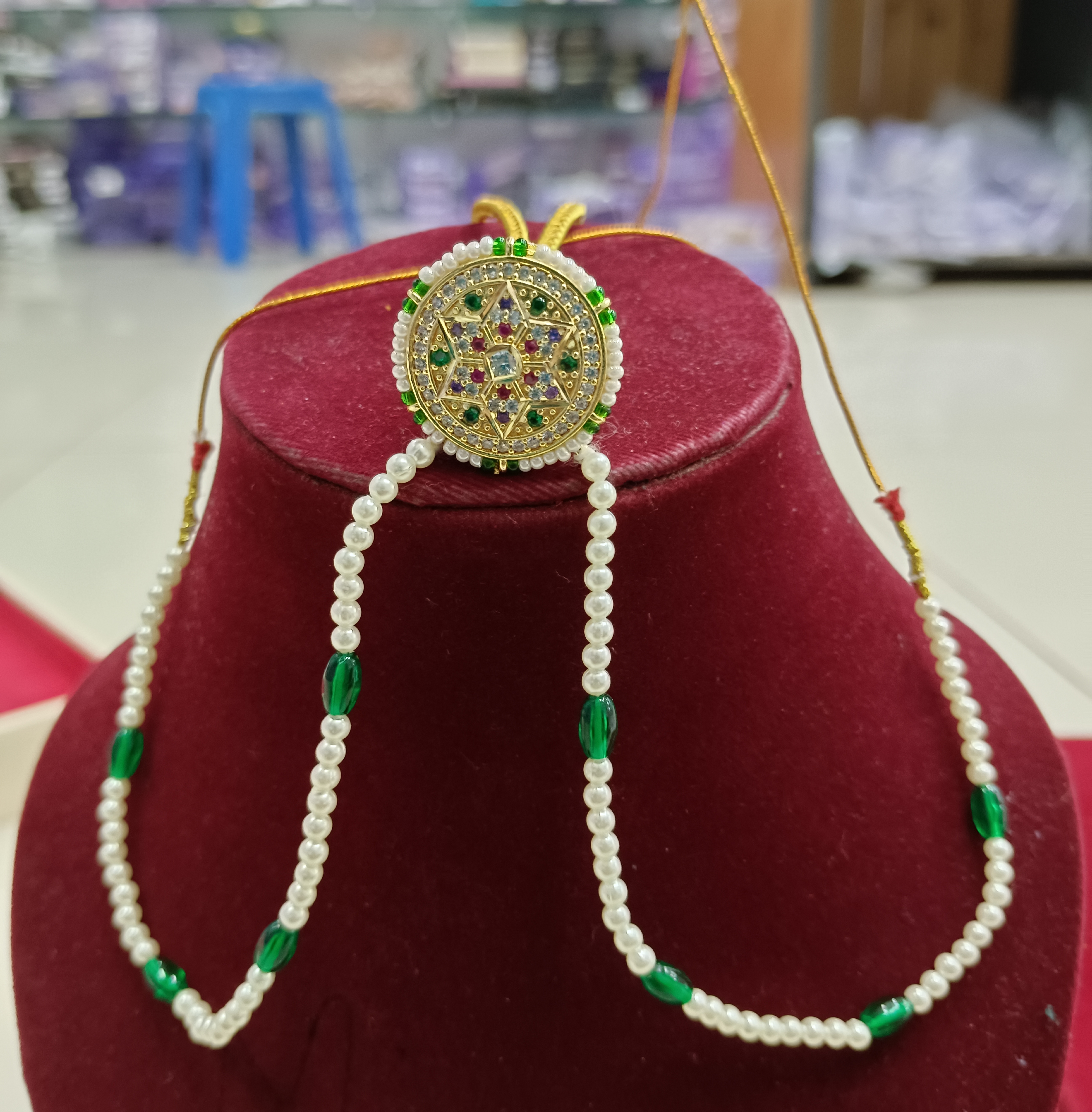 Traditional Indian Maang Tikka