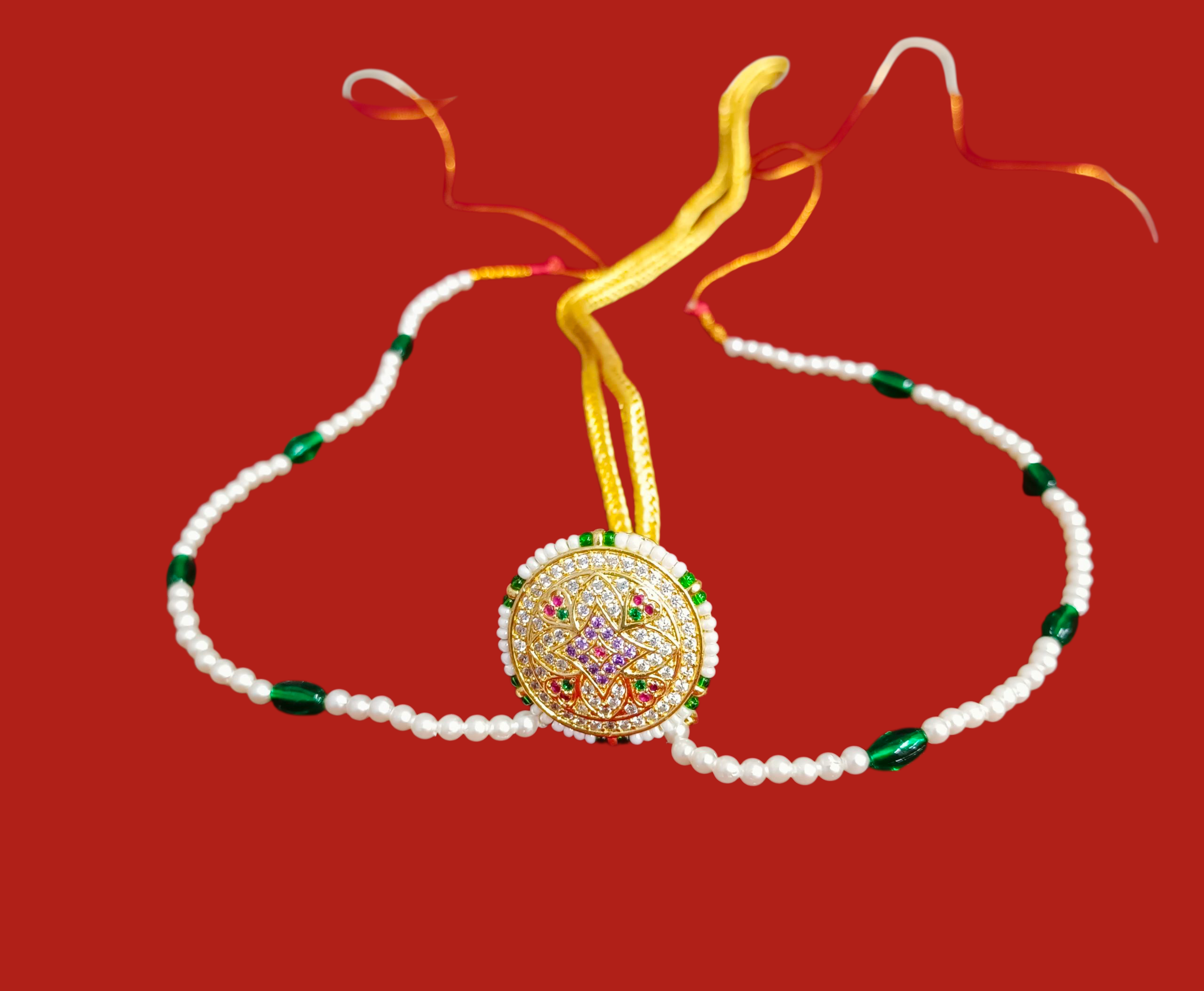 Traditional Pearl Maang Tikka