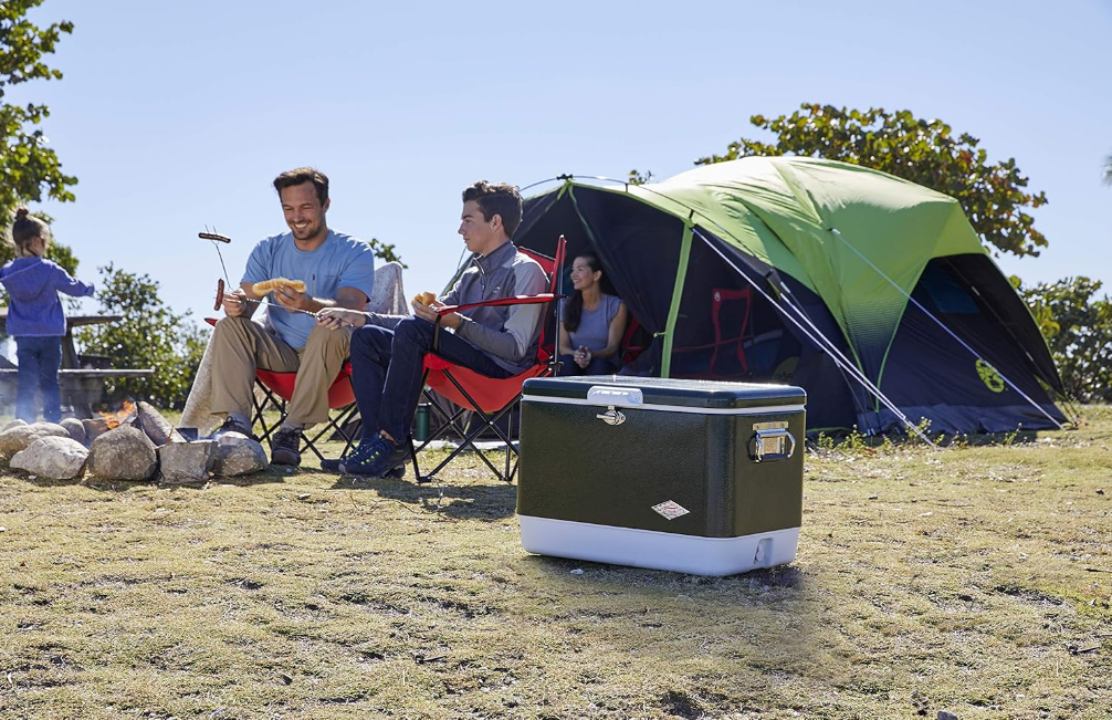Carlsbad Dark Room Camping Tent with Screened Porch, 4/6 Person Tent Blocks 90% of Sunlight and Keeps Inside Cool, Weatherproof Tent with Easy Setup and Screened-In Porch