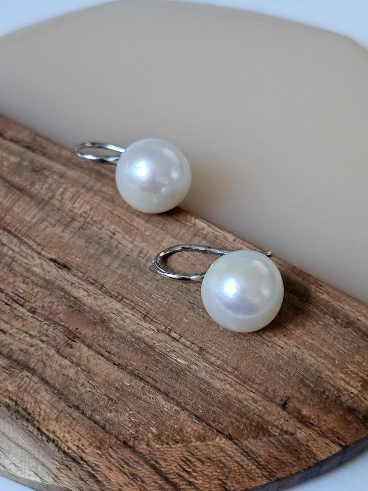 Classic Spoon Edison Pearl Earrings
