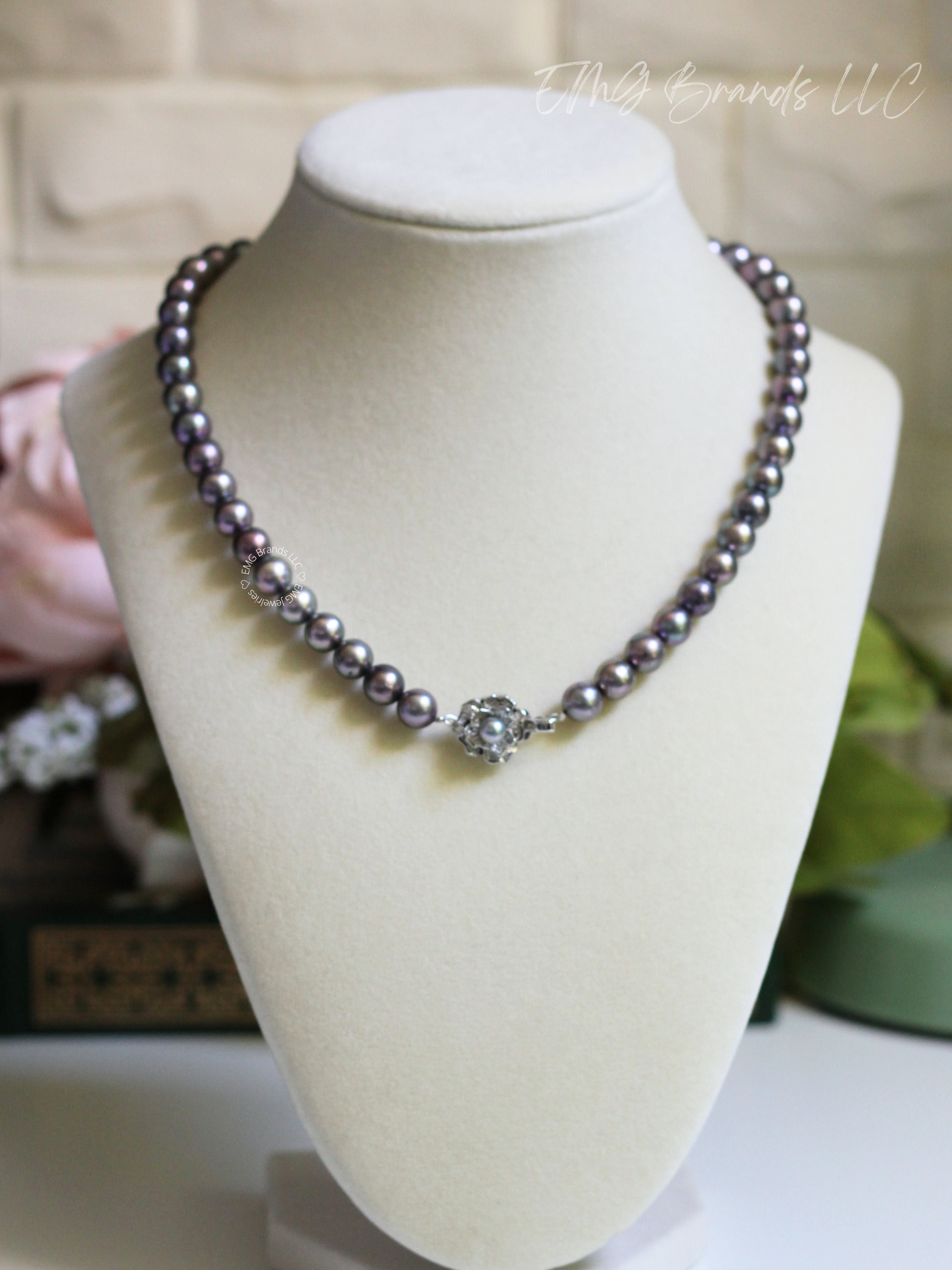 Japanese Peacock Black Akoya Pearl Necklace
