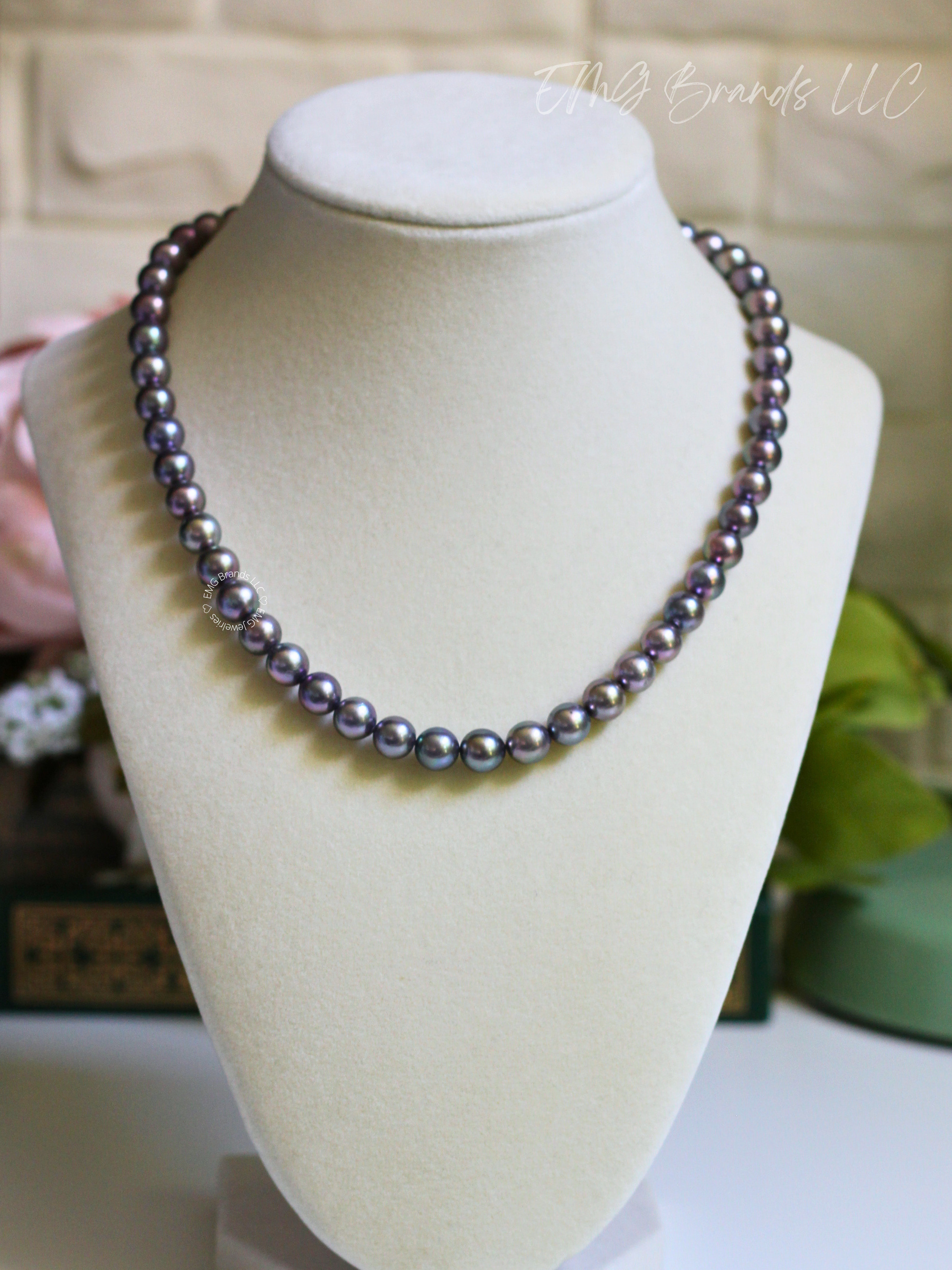 Japanese Peacock Black Akoya Pearl Necklace