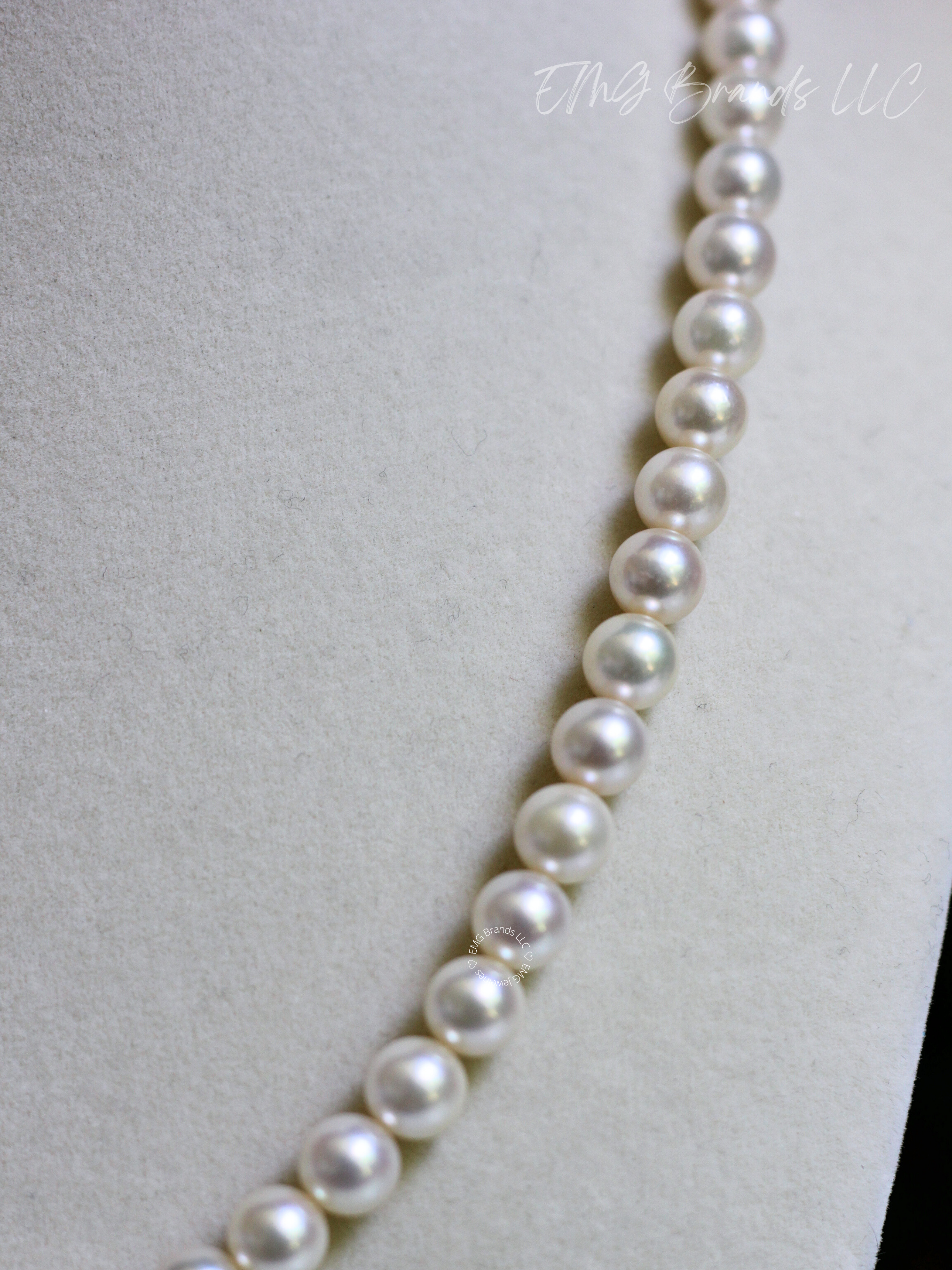 Classic Japanese Akoya Pearl Necklace