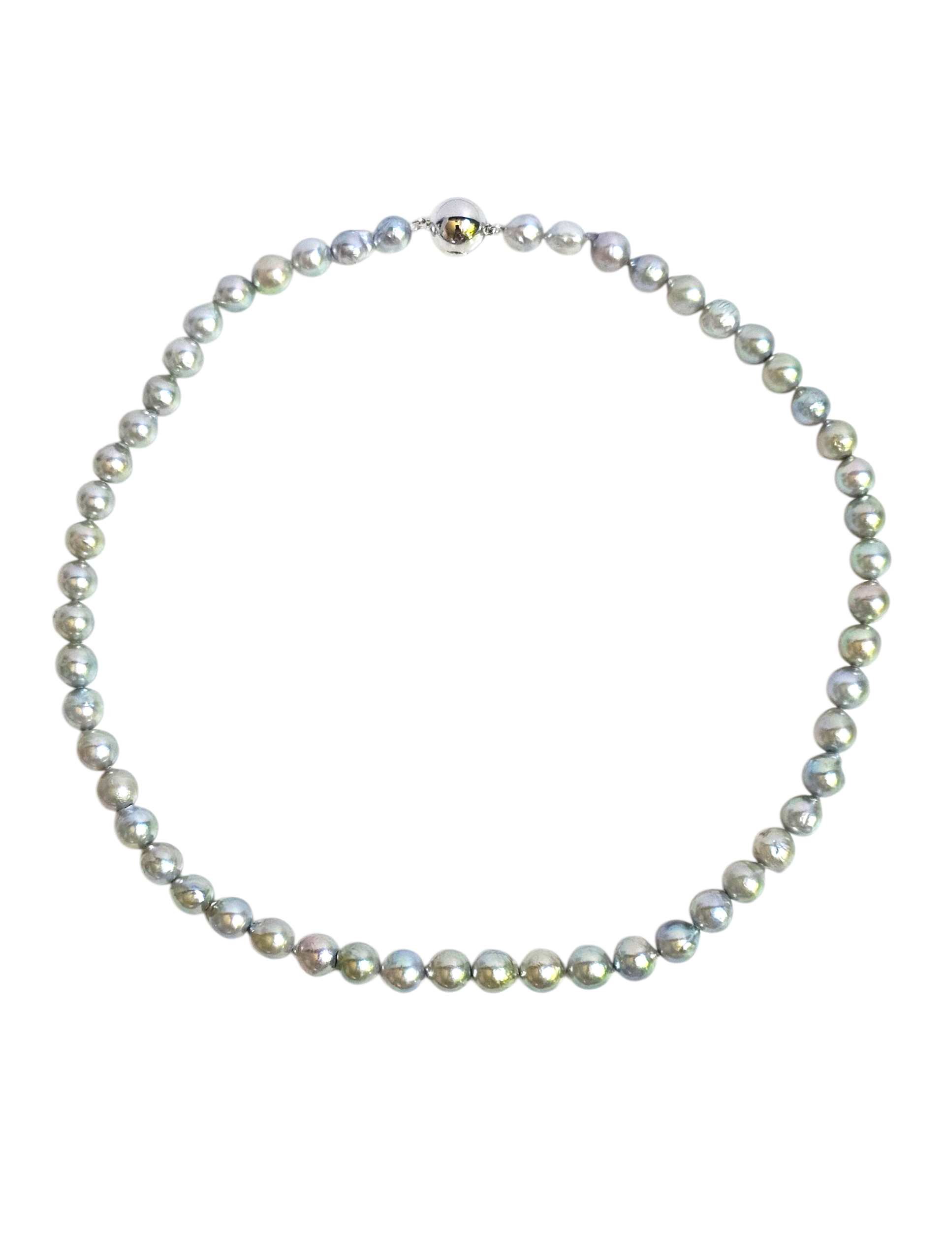 Silver Akoya Pearls with Green Overtone