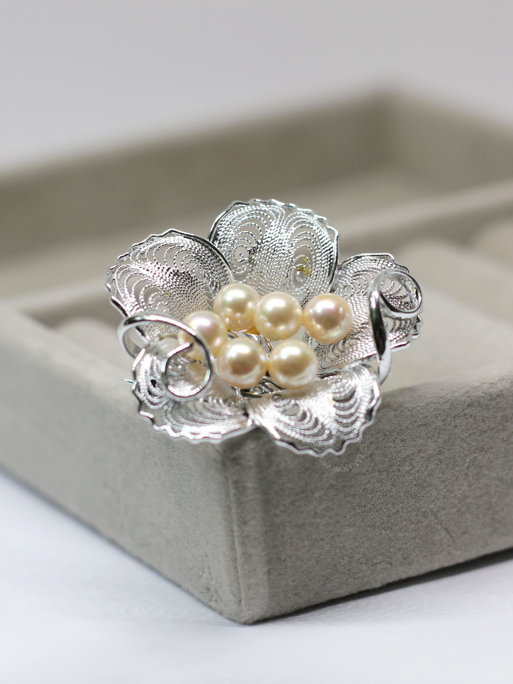 Silver Filigree Flower Akoya Pearl Brooch