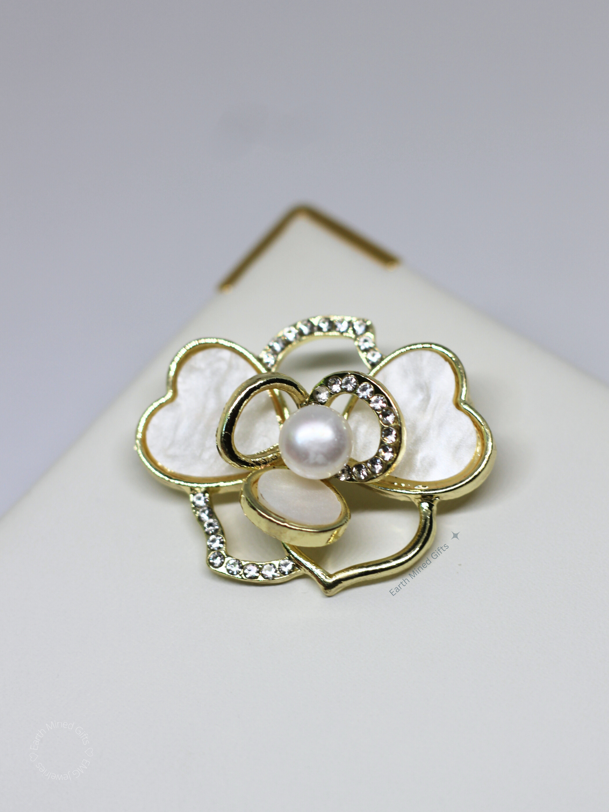 Elegant Camellia Pearl Flower Brooch
