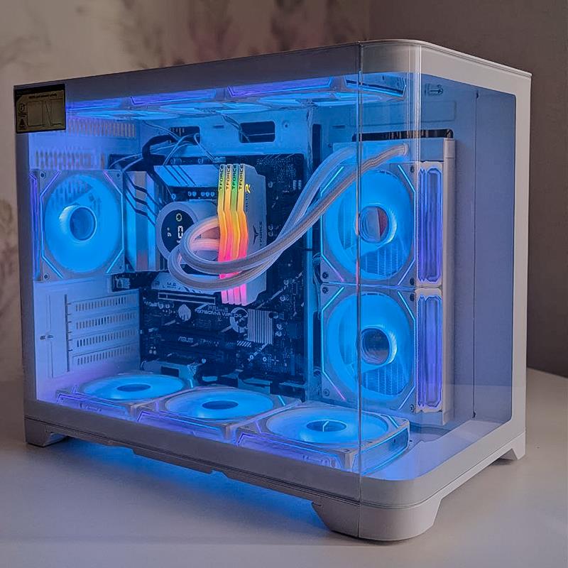 ORDENADOR GAMING HYPE M RGB R5 5600G/32GB/SSD1TB NVME/R.LIQ/850W WHITE