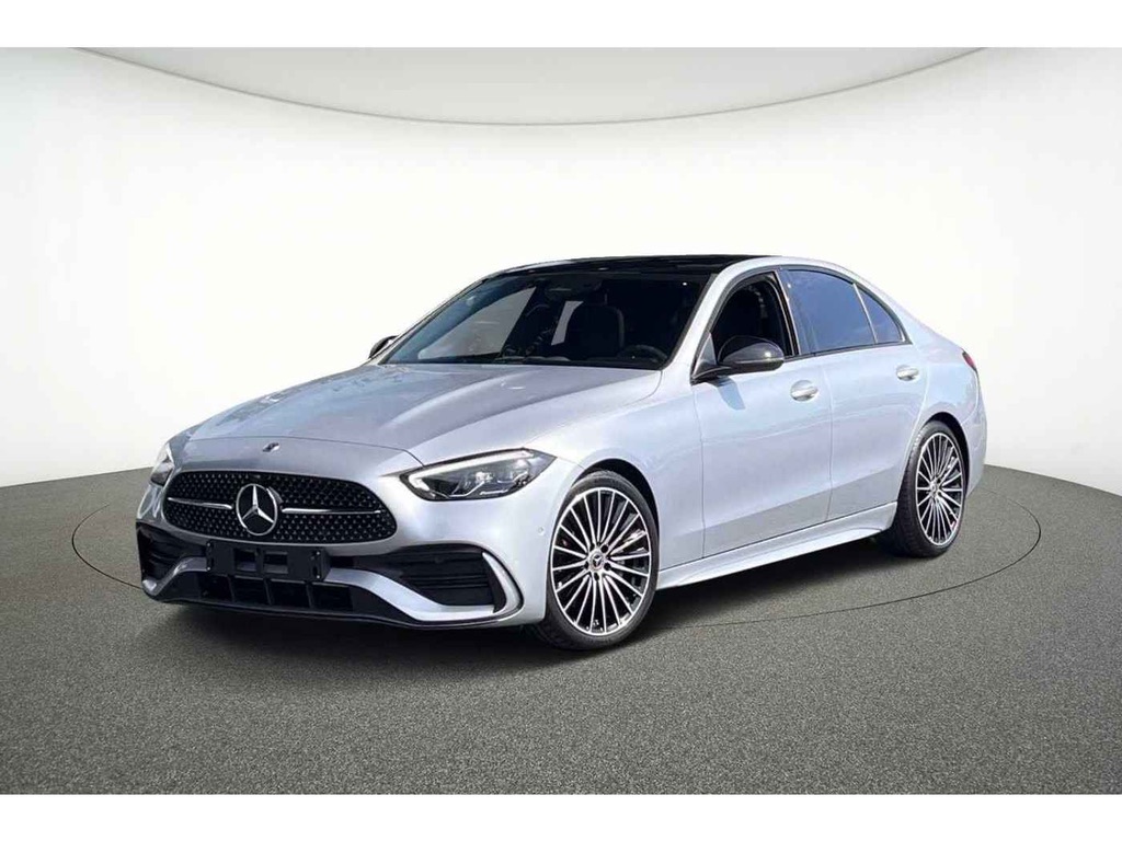 Mercedes-Benz C 180 AMG Line - Panoramic sunroof