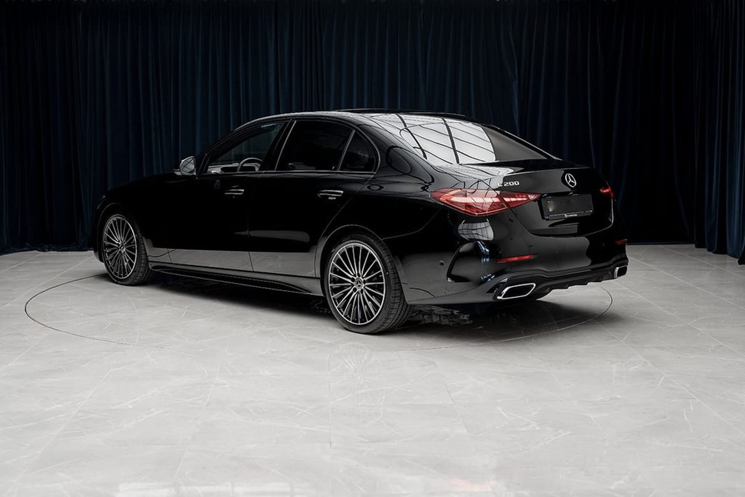Mercedes-Benz C 200 Sedan AMG Line with Panoramic Sunroof  (2024)