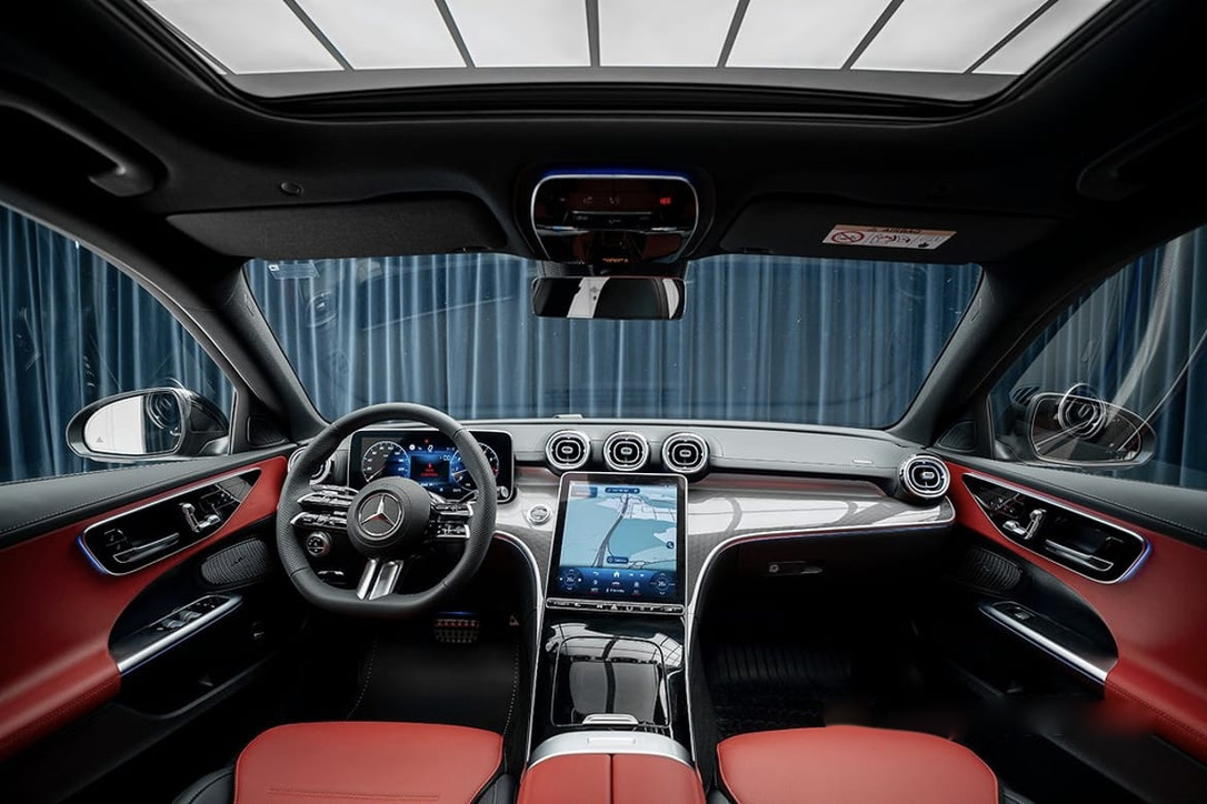 Mercedes-Benz C 200 Sedan AMG Line with Panoramic Sunroof  (2024)