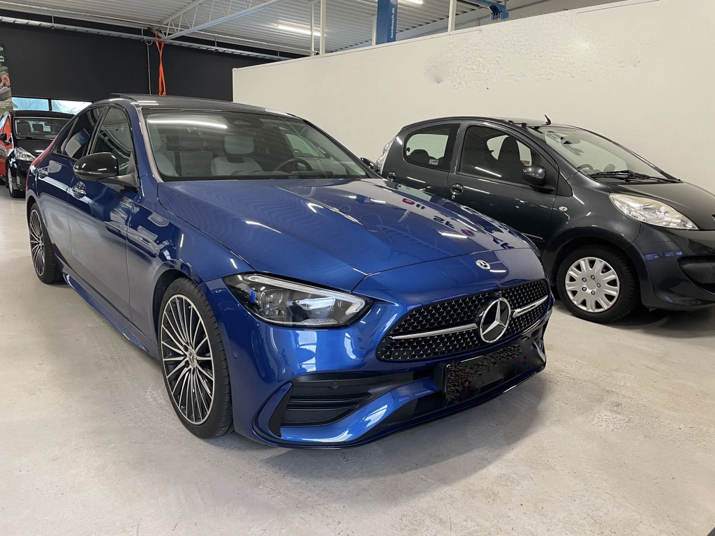 Mercedes-Benz C 200 Sedan AMG Line with Panoramic Sunroof  (2024)
