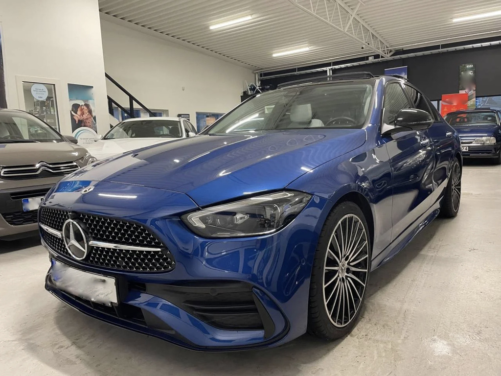 Mercedes-Benz C 200 Sedan AMG Line with Panoramic Sunroof  (2024)