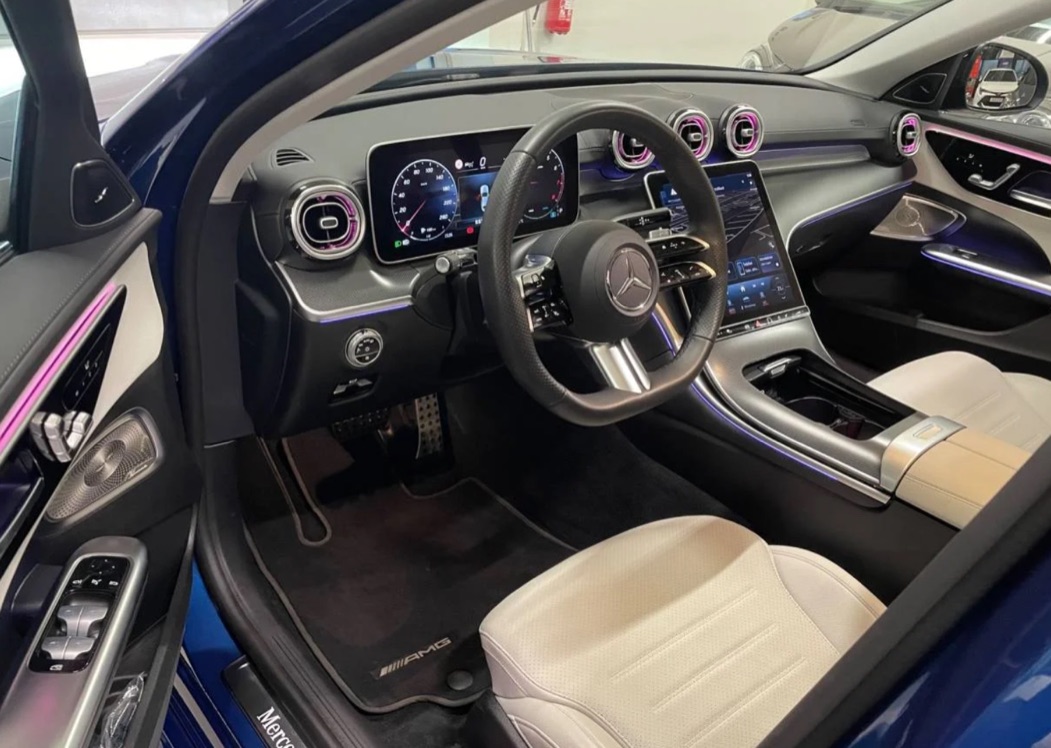 Mercedes-Benz C 200 Sedan AMG Line with Panoramic Sunroof  (2024)