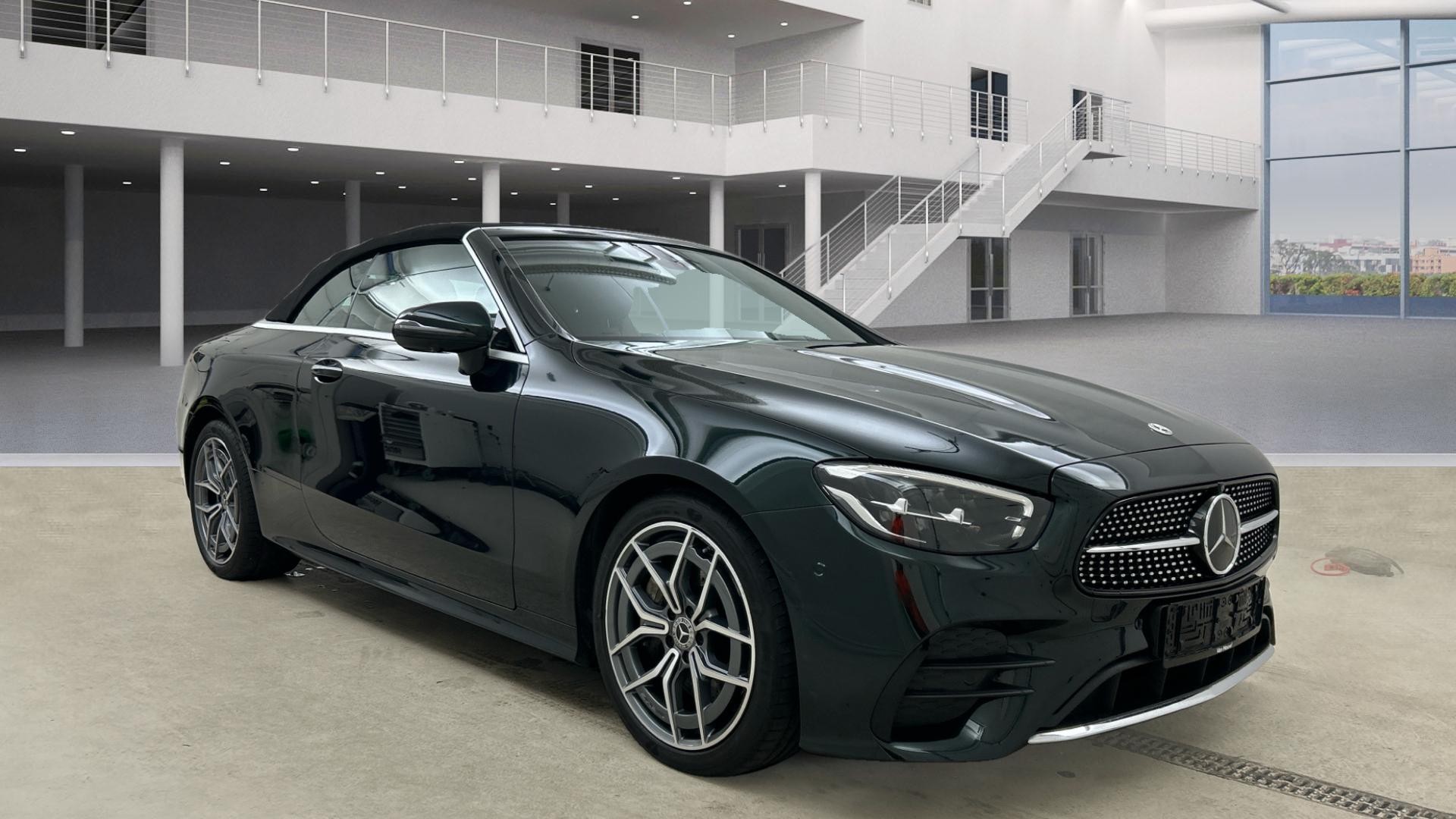 Mercedes-Benz E-KLASSE 2.0 E 300 AMG CA AUTO