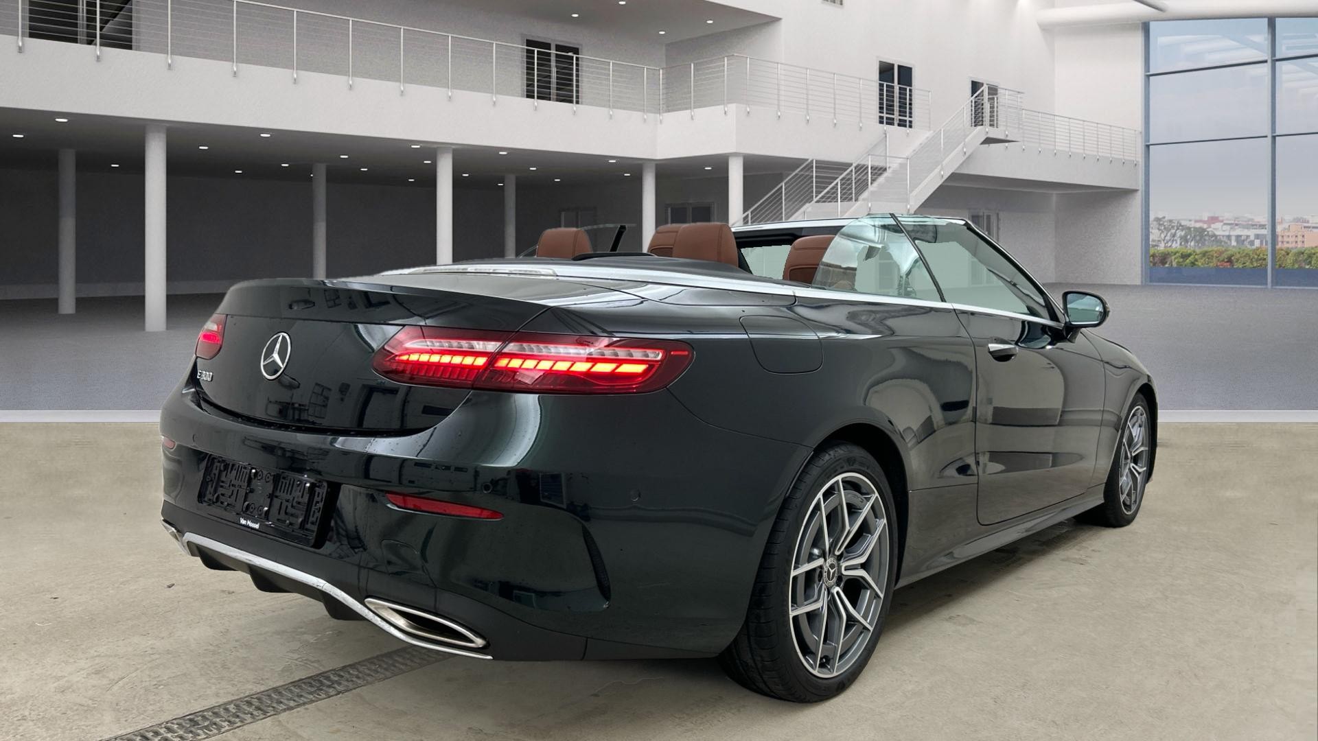 Mercedes-Benz E-KLASSE 2.0 E 300 AMG CA AUTO