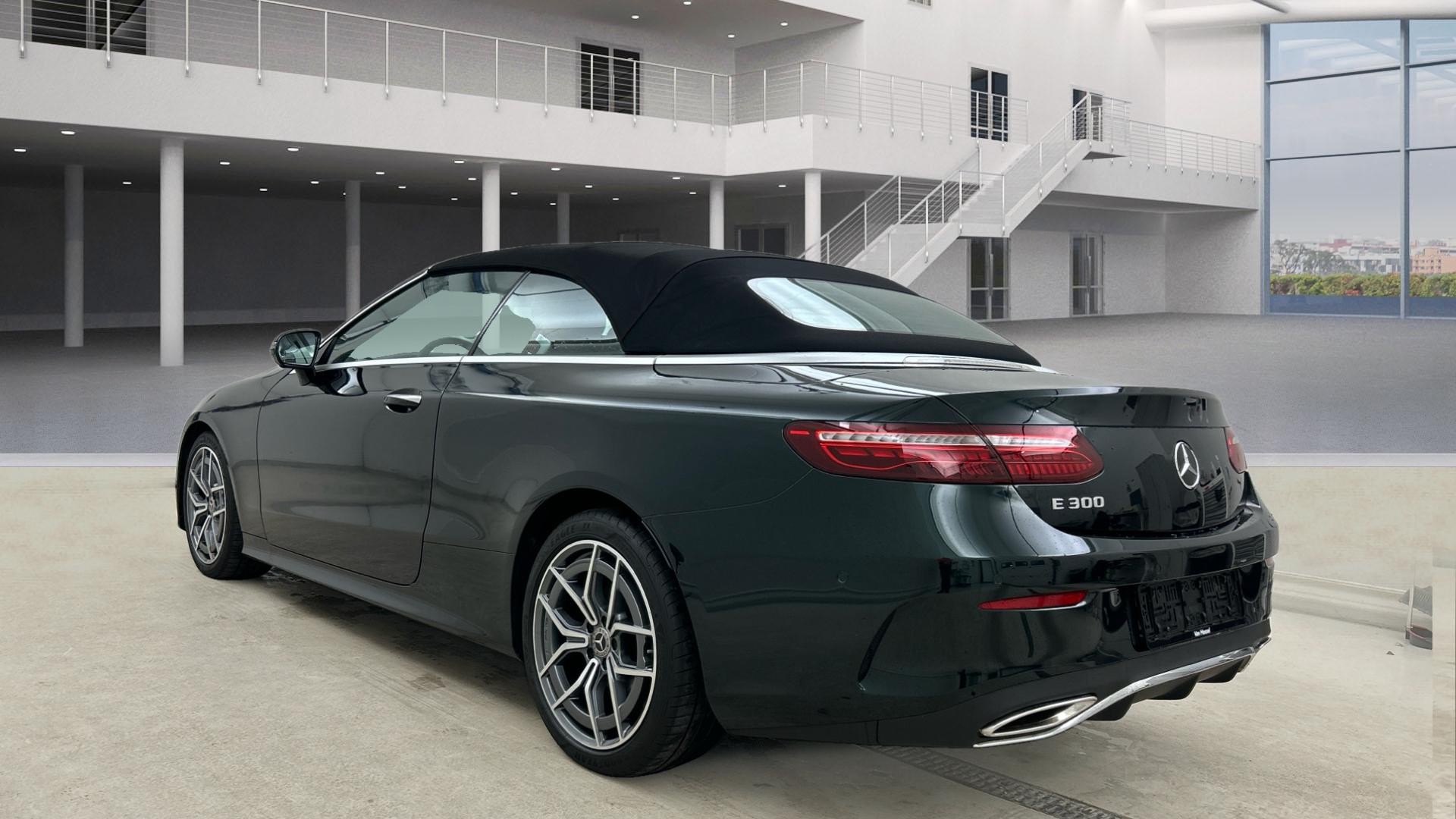 Mercedes-Benz E-KLASSE 2.0 E 300 AMG CA AUTO